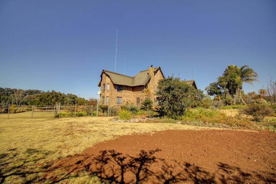 7 Bedroom Property for Sale in Tiegerpoort Gauteng