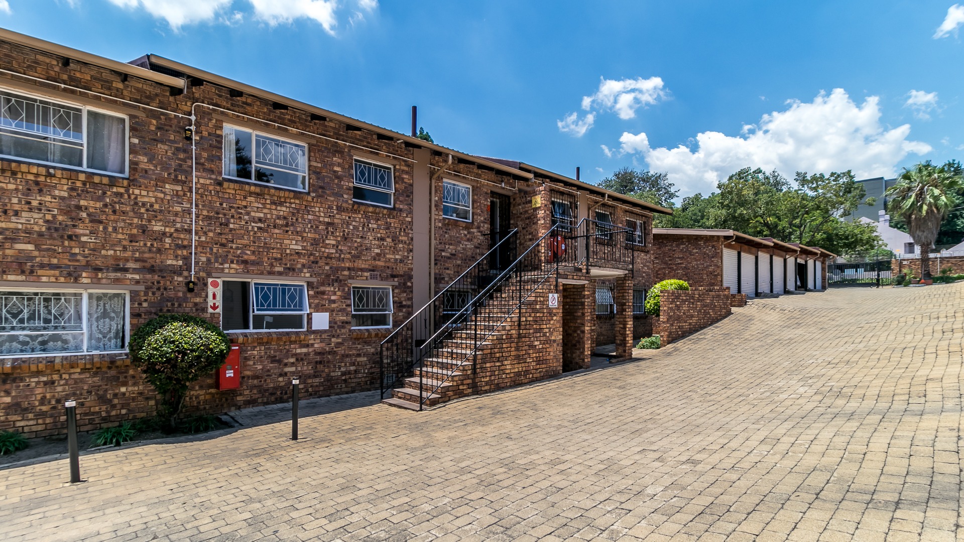 2 Bedroom Property for Sale in Ferndale Gauteng