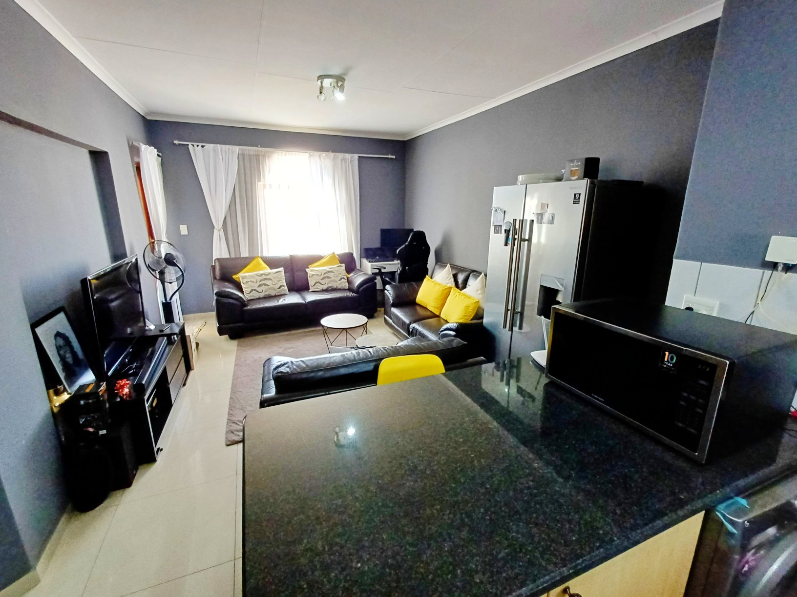 1 Bedroom Property for Sale in Erand Gardens Gauteng