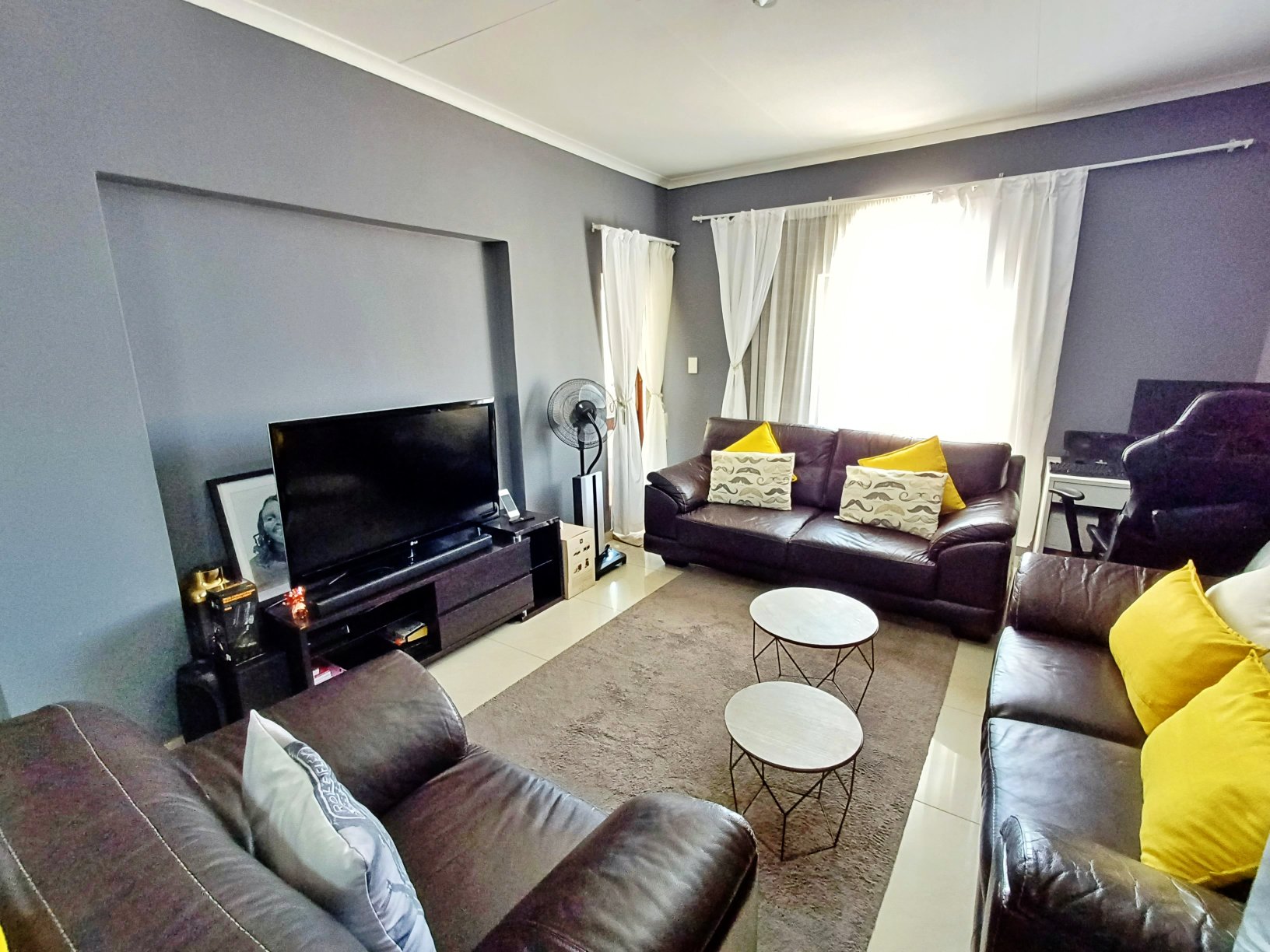 1 Bedroom Property for Sale in Erand Gardens Gauteng