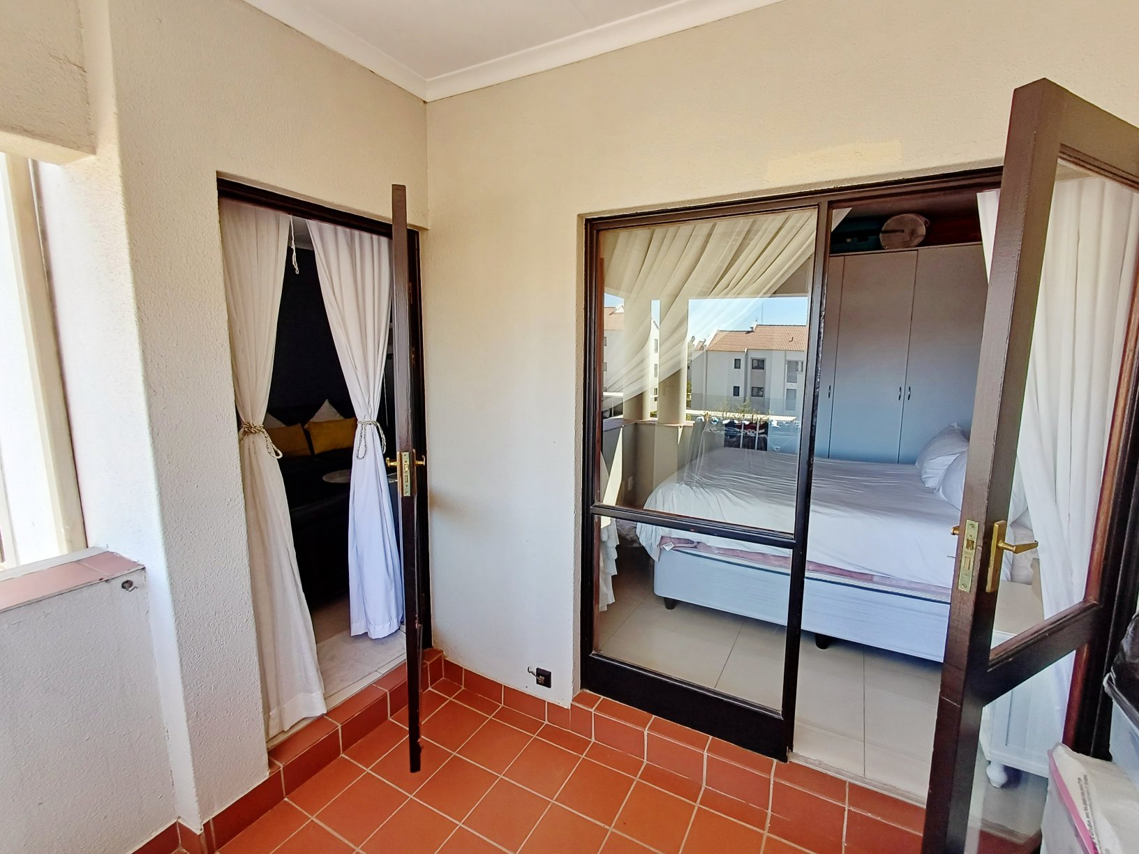 1 Bedroom Property for Sale in Erand Gardens Gauteng