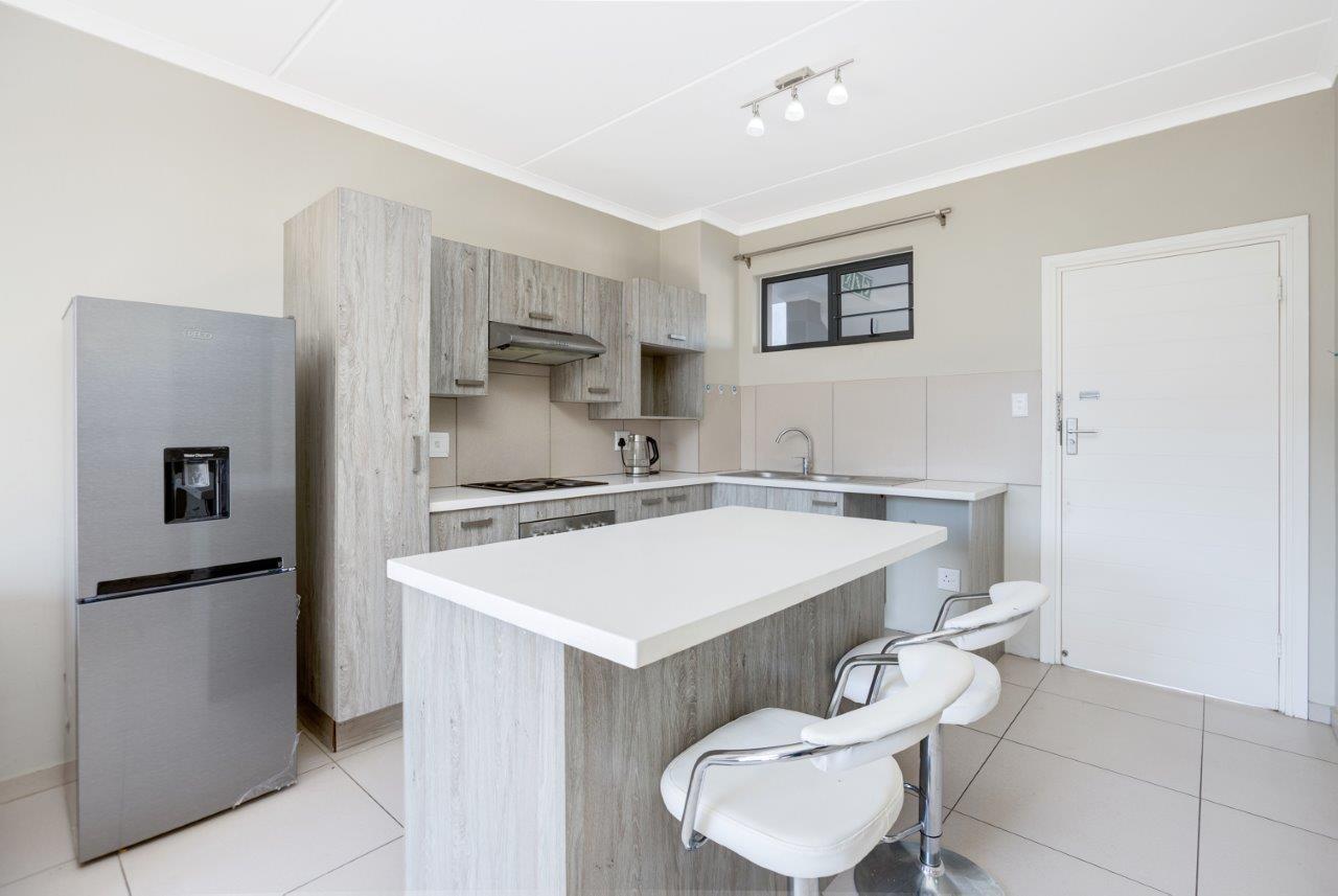 1 Bedroom Property for Sale in Erand Gardens Gauteng