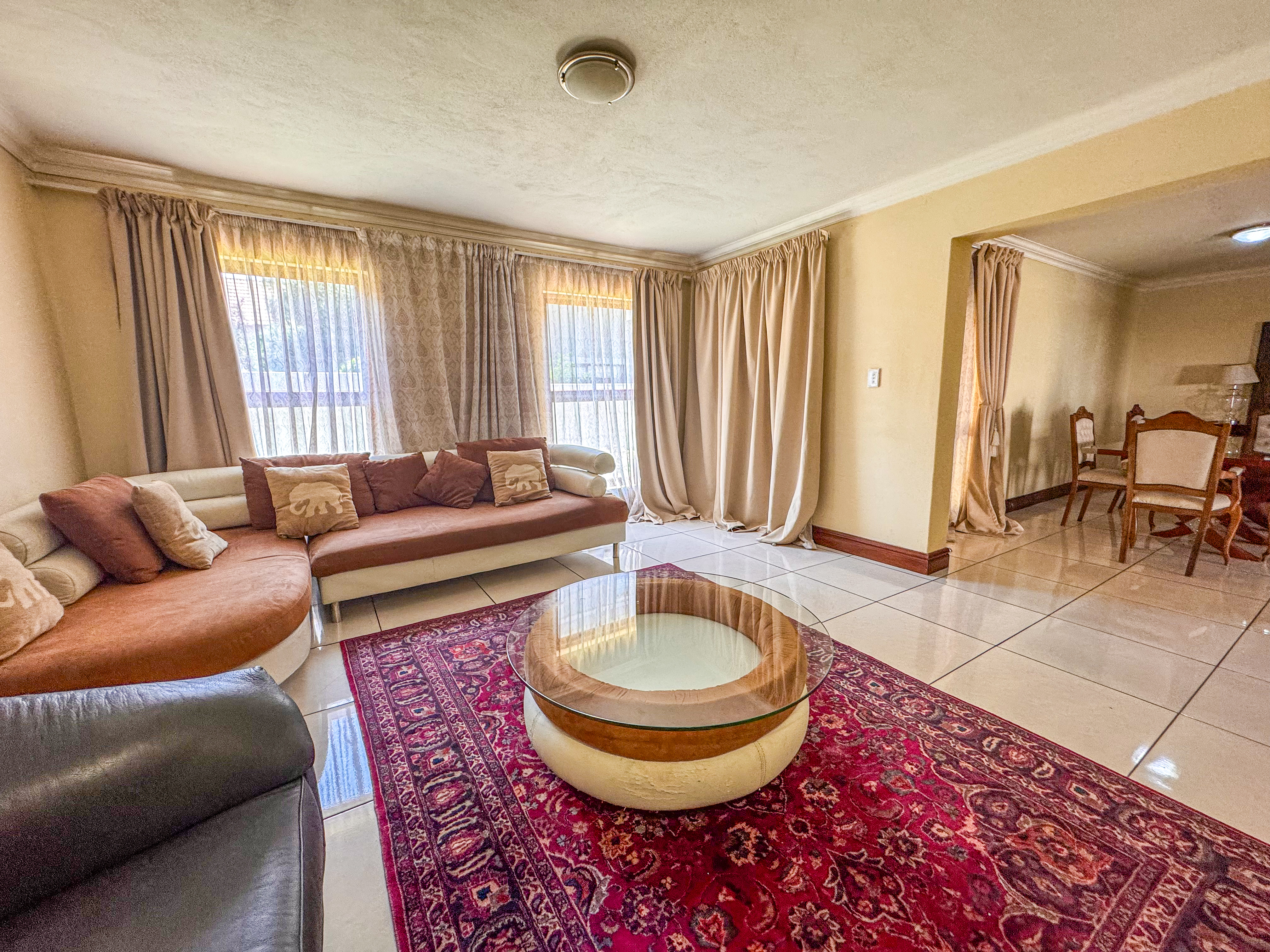 4 Bedroom Property for Sale in Willow Acres Gauteng