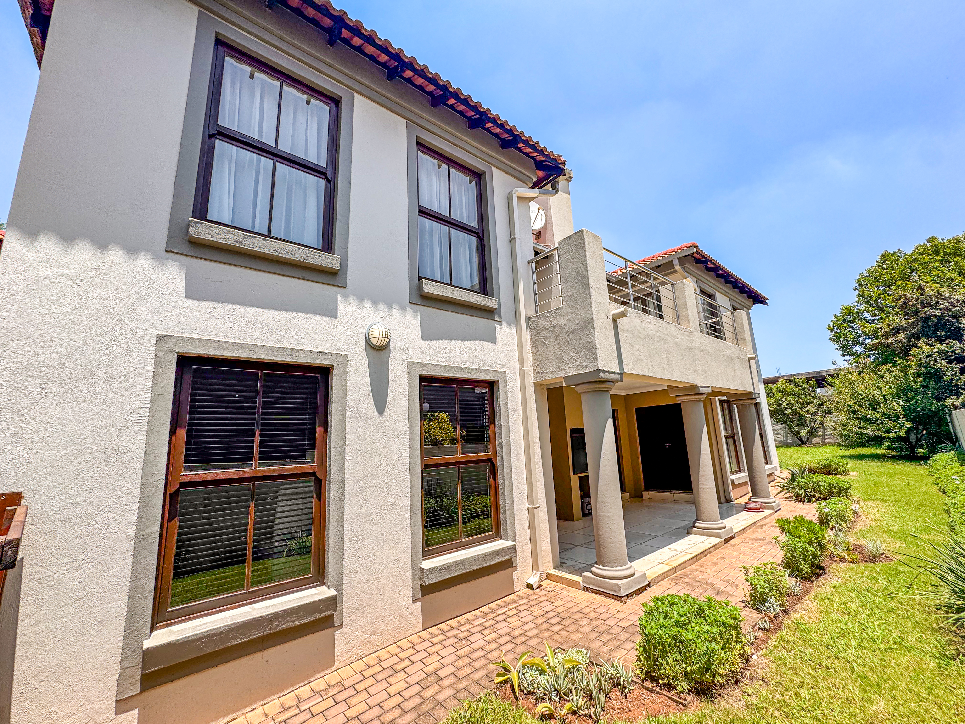 4 Bedroom Property for Sale in Willow Acres Gauteng