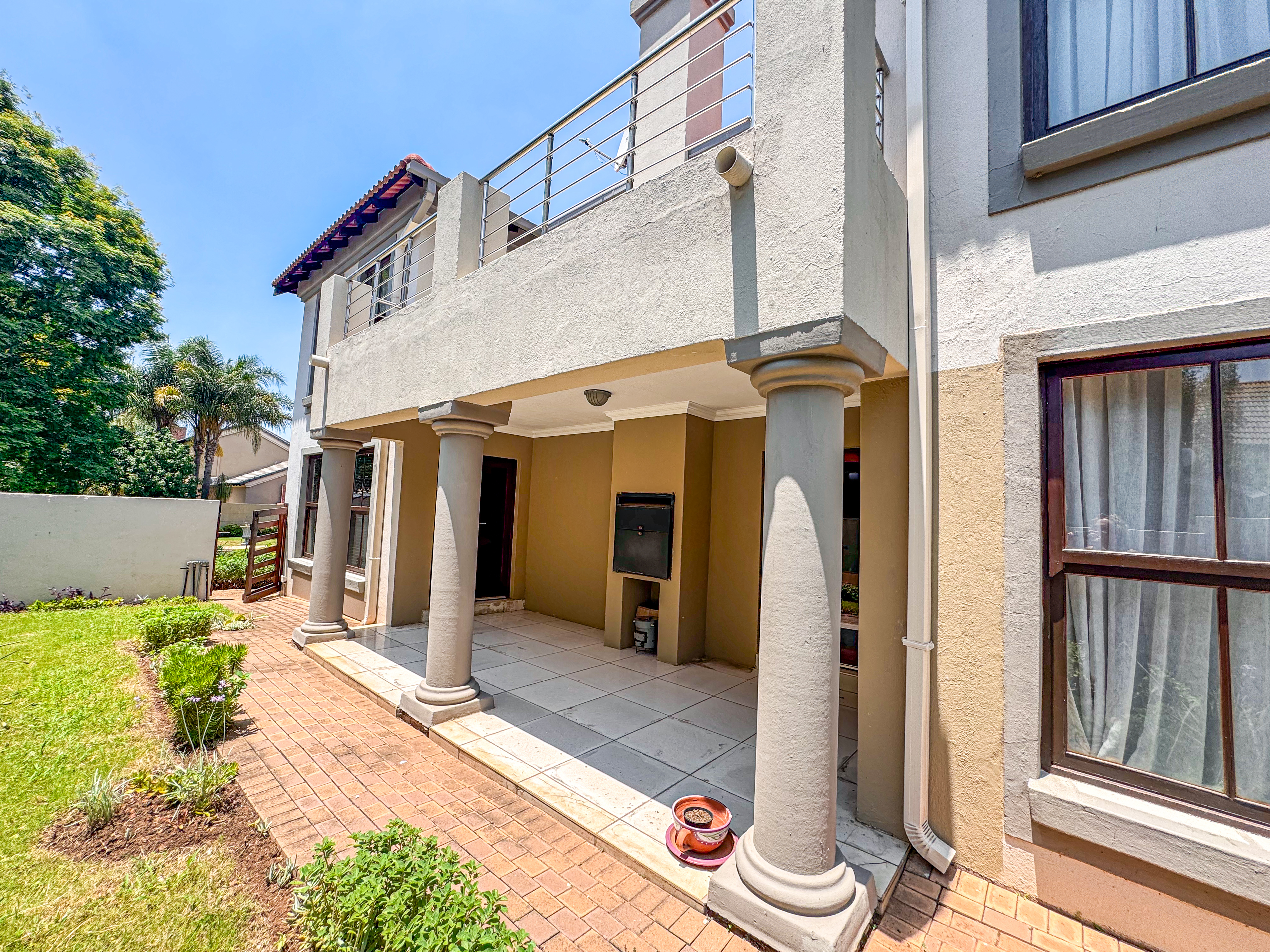 4 Bedroom Property for Sale in Willow Acres Gauteng