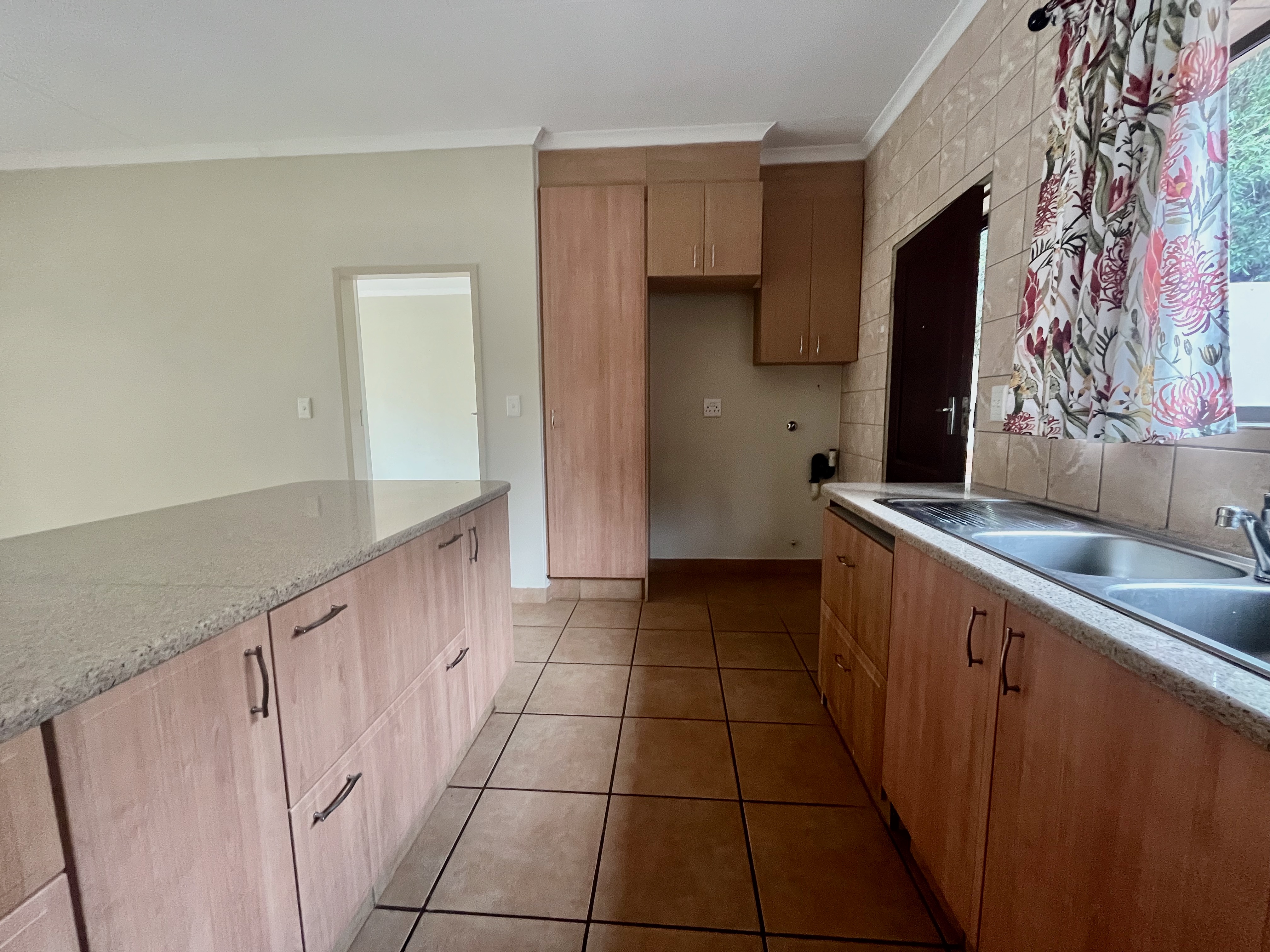 1 Bedroom Property for Sale in The Retreat Gauteng