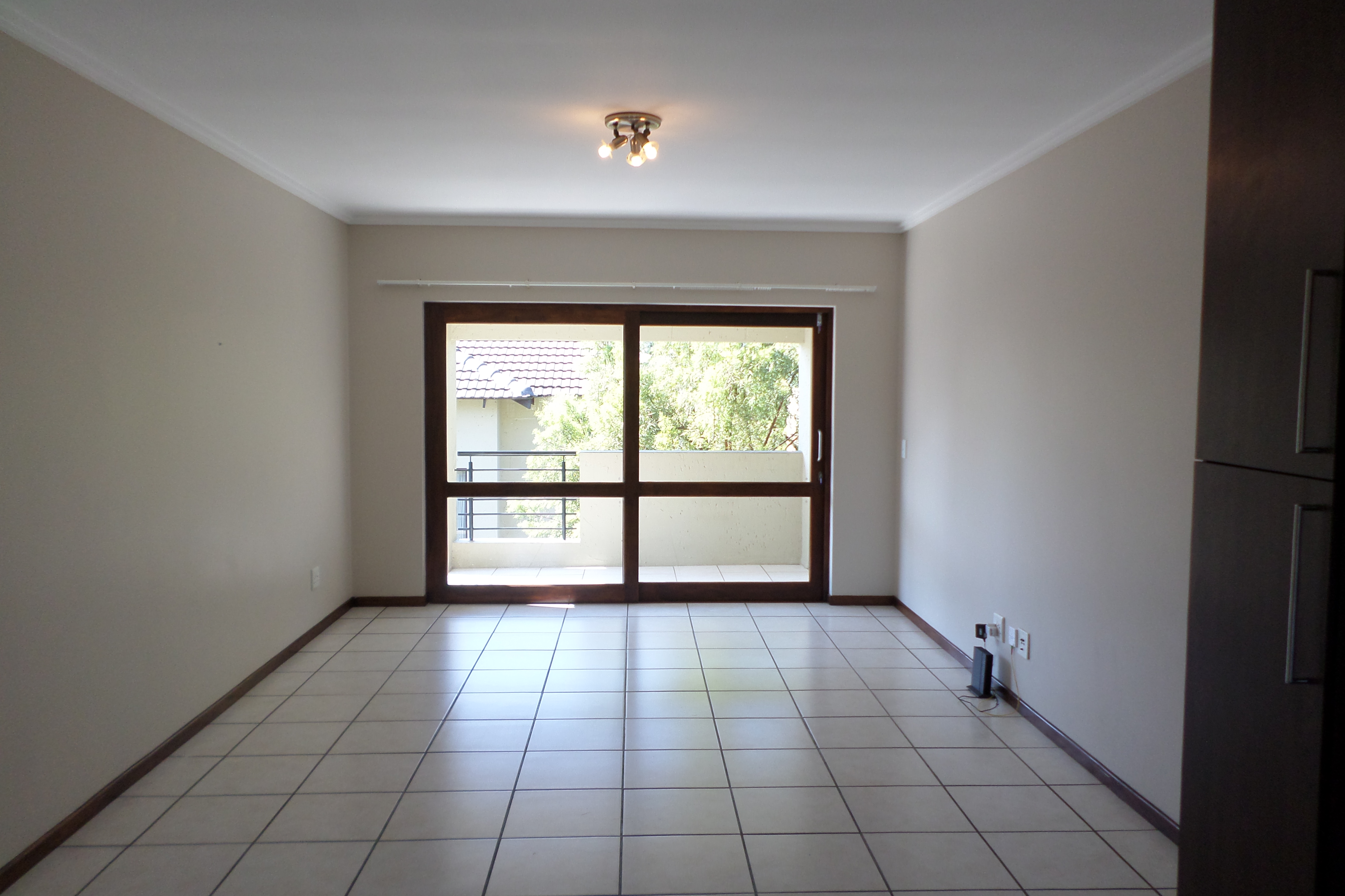 To Let 2 Bedroom Property for Rent in Fourways Gauteng