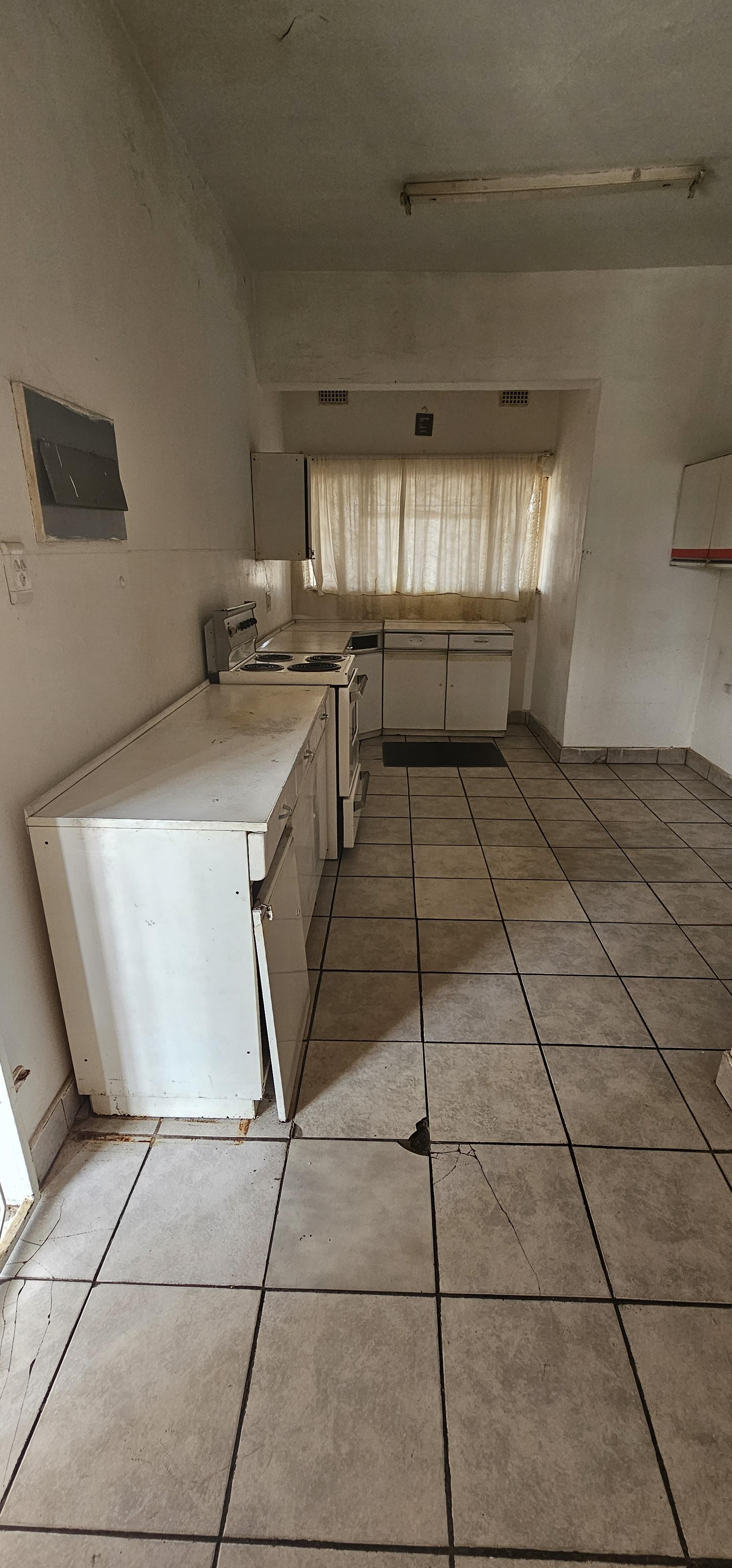 To Let 3 Bedroom Property for Rent in Laudium Gauteng