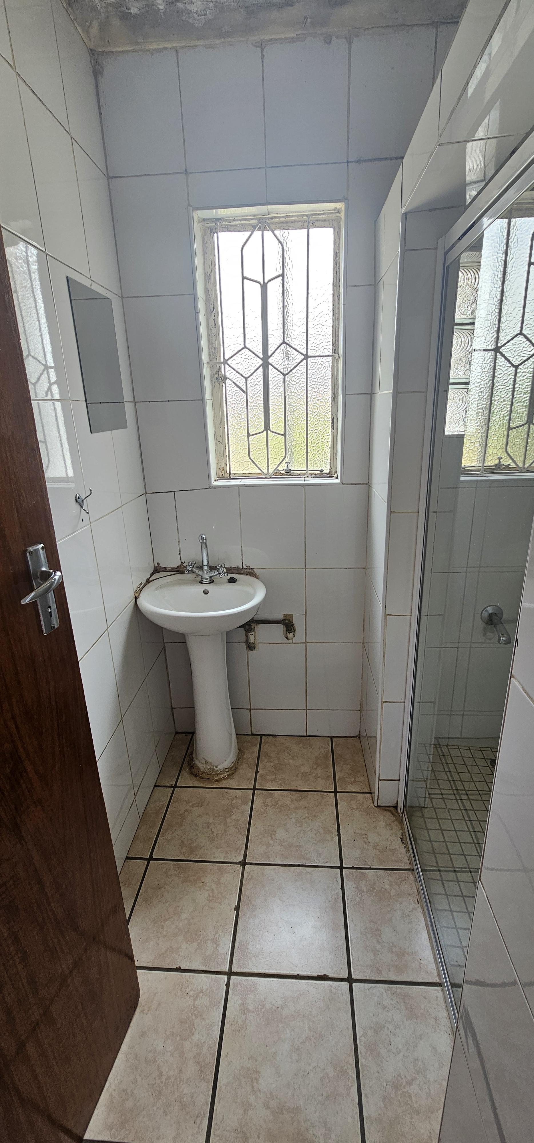 To Let 3 Bedroom Property for Rent in Laudium Gauteng