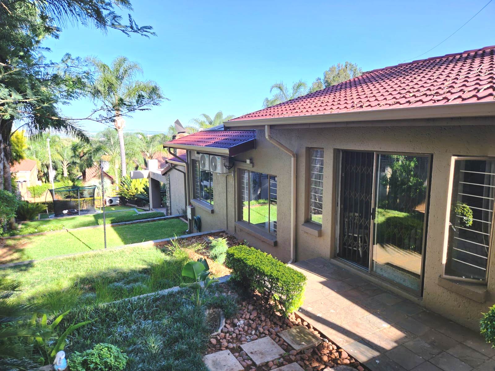 4 Bedroom Property for Sale in Eldoraigne Gauteng