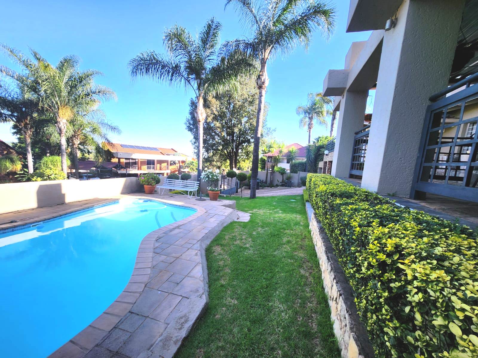 4 Bedroom Property for Sale in Eldoraigne Gauteng