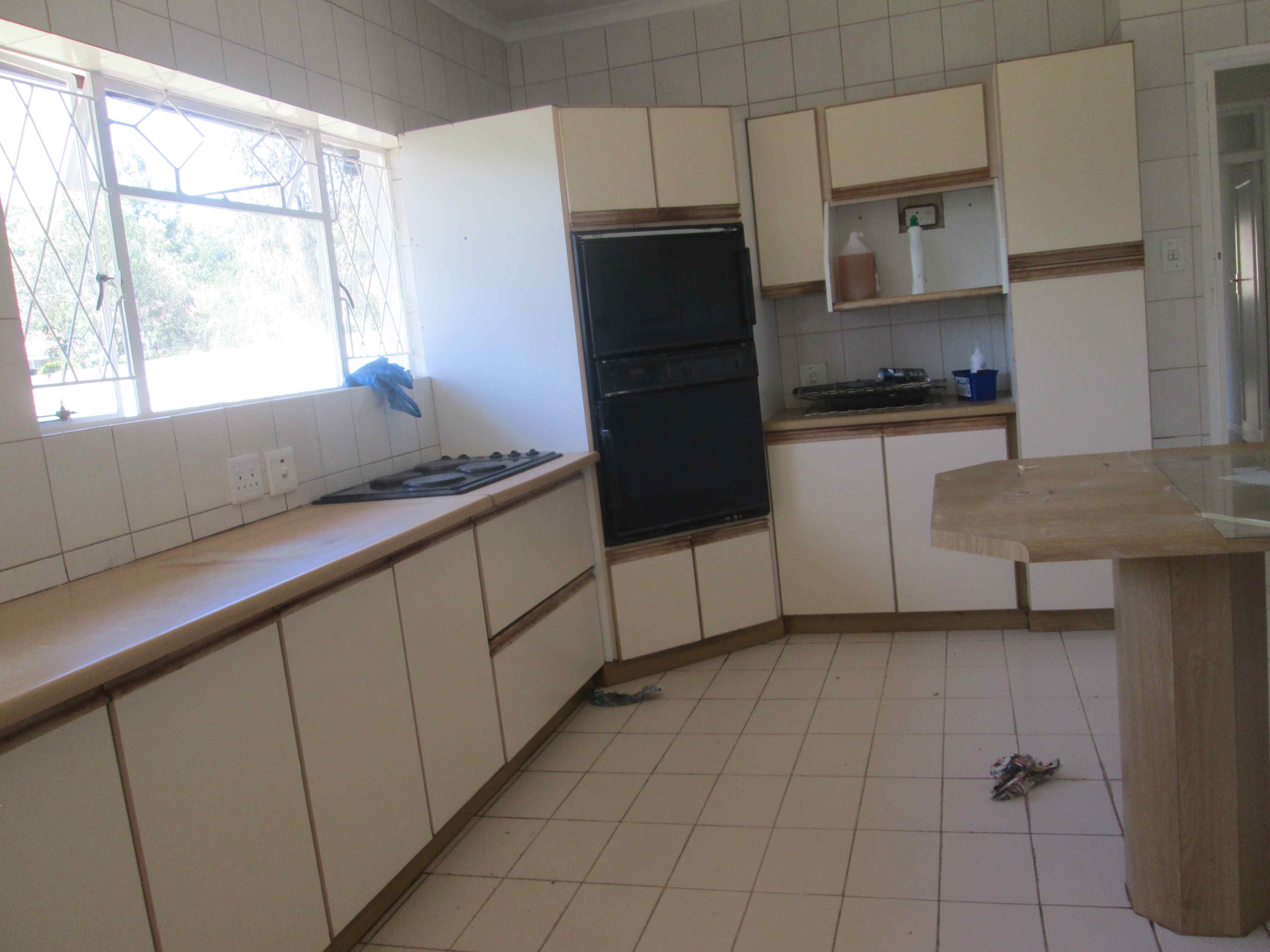 To Let 5 Bedroom Property for Rent in Wendywood Gauteng