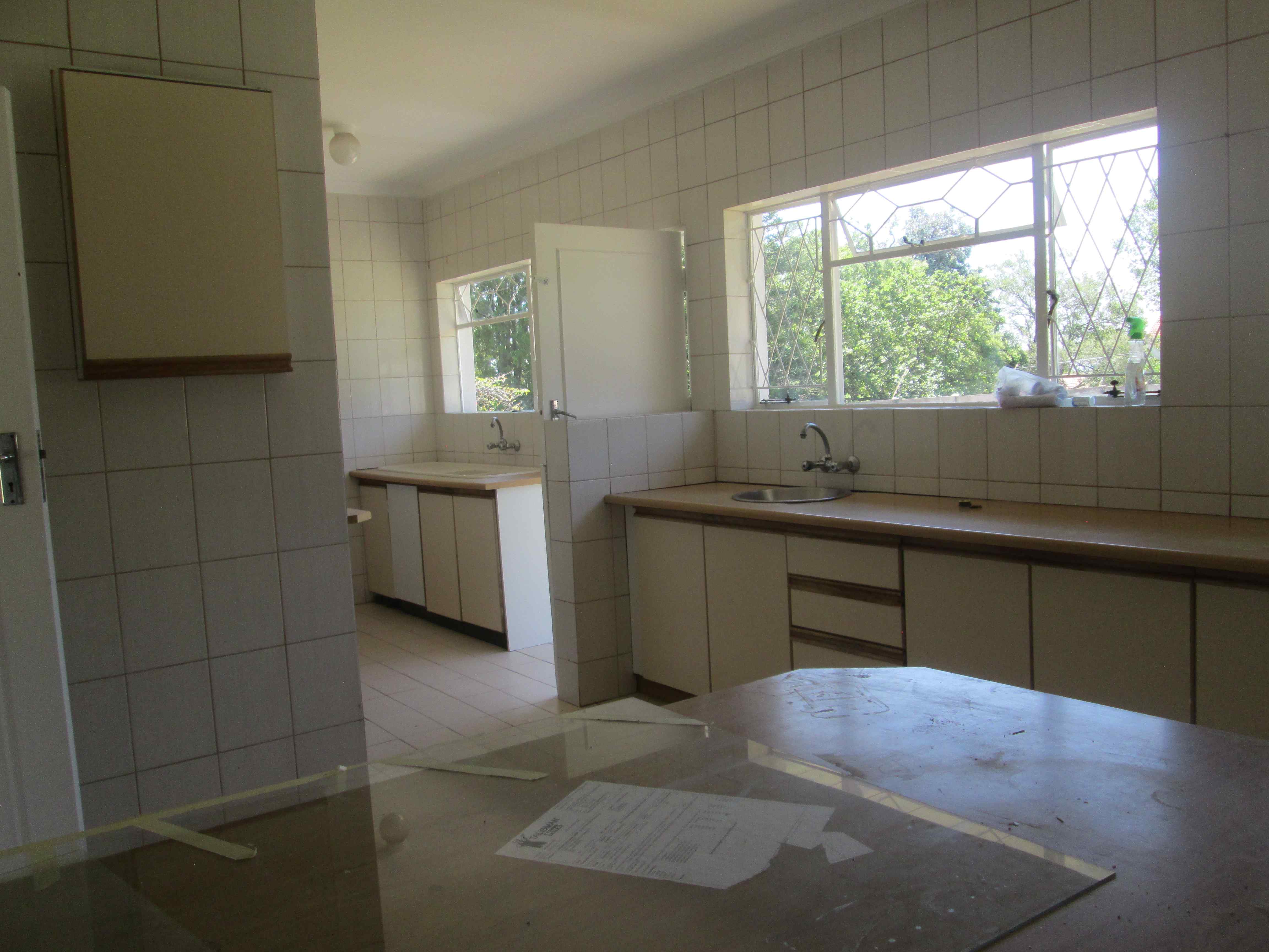 To Let 5 Bedroom Property for Rent in Wendywood Gauteng