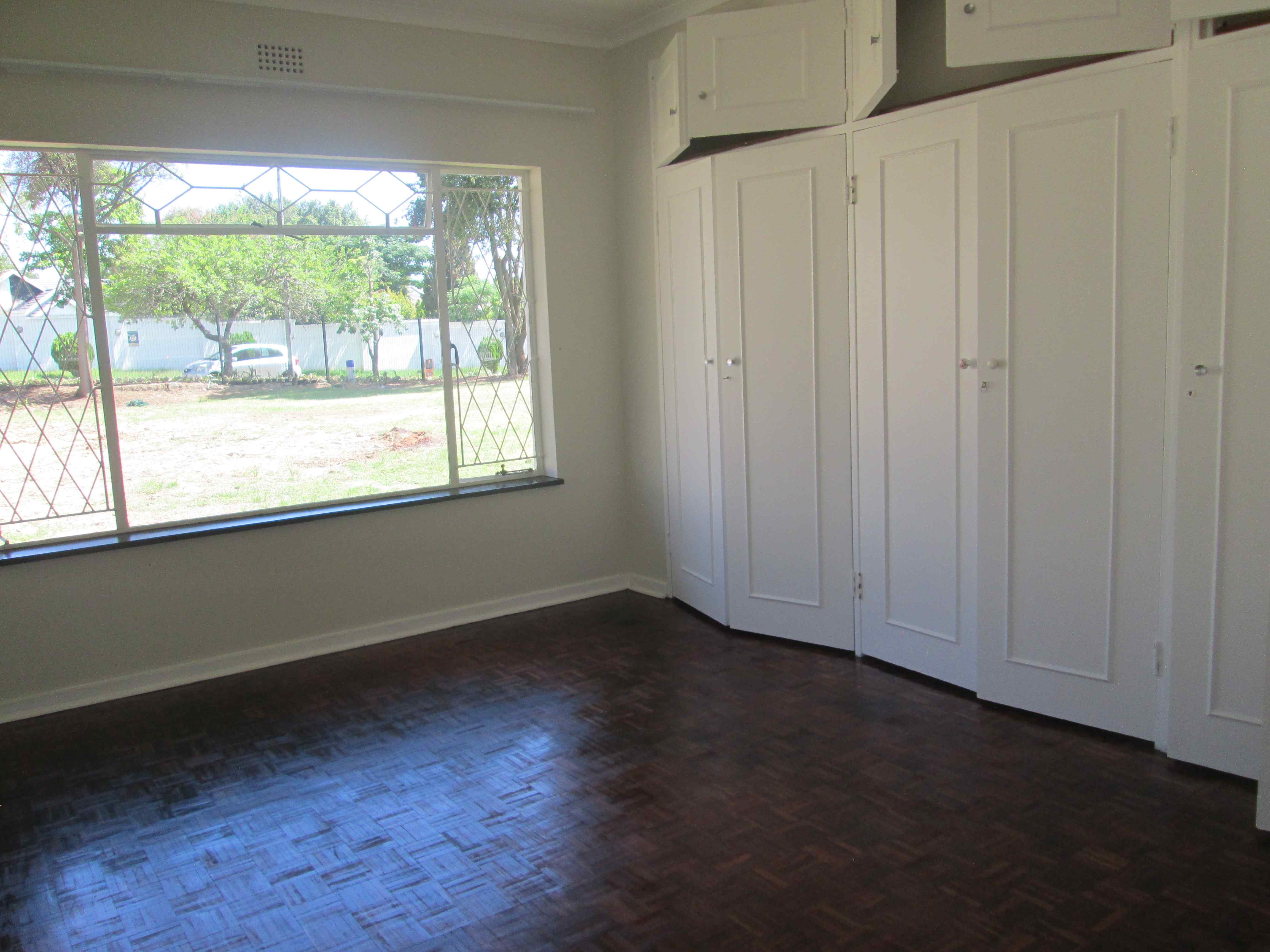 To Let 5 Bedroom Property for Rent in Wendywood Gauteng