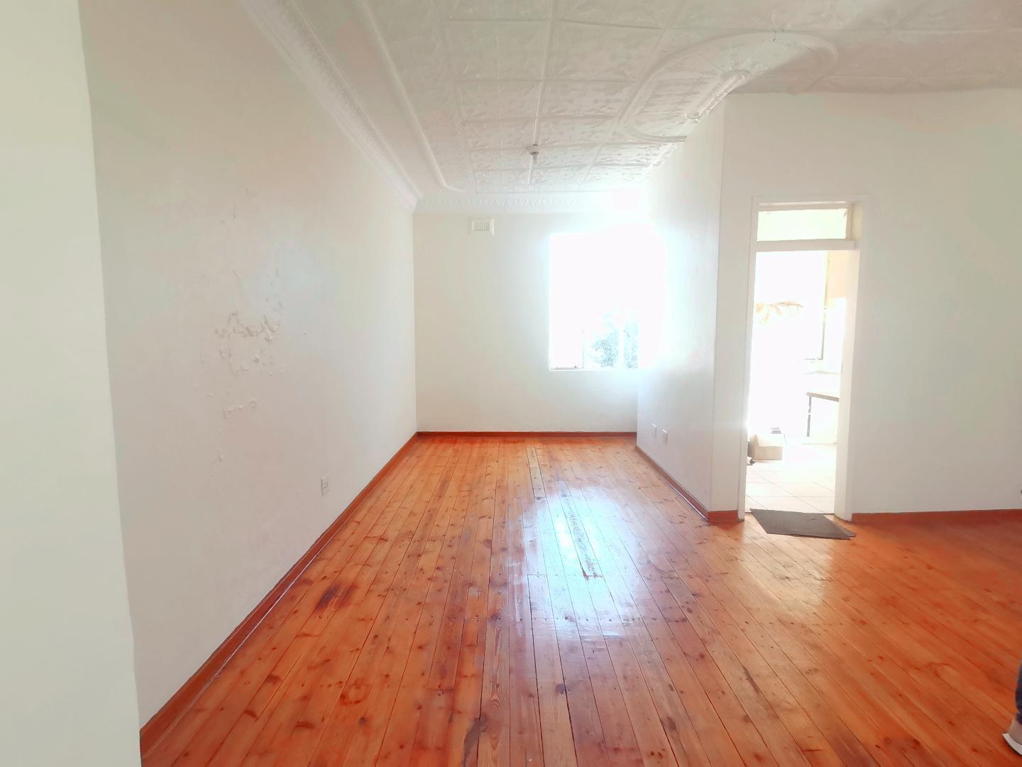 1 Bedroom Property for Sale in Yeoville Gauteng