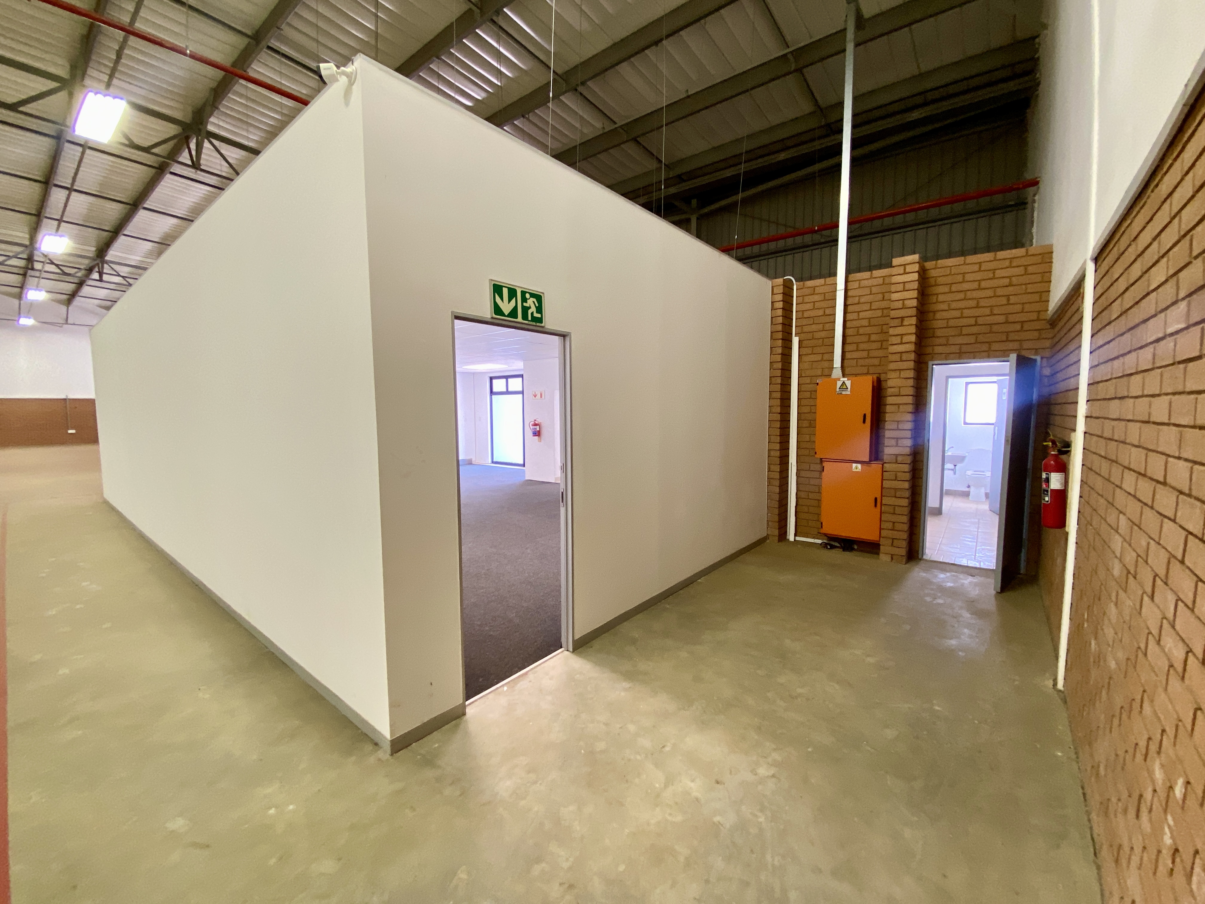 To Let commercial Property for Rent in Olifantsfontein Gauteng