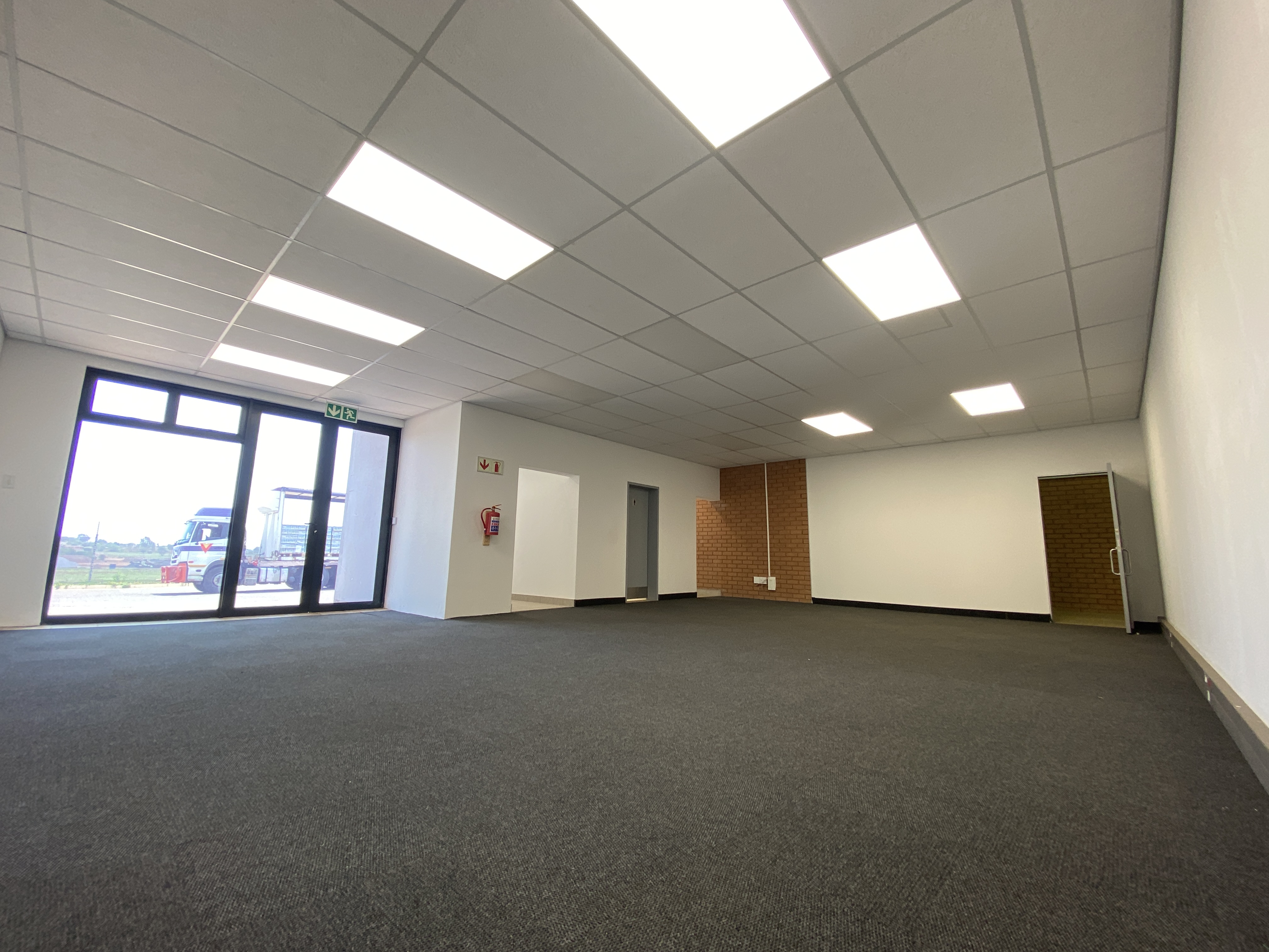 To Let commercial Property for Rent in Olifantsfontein Gauteng