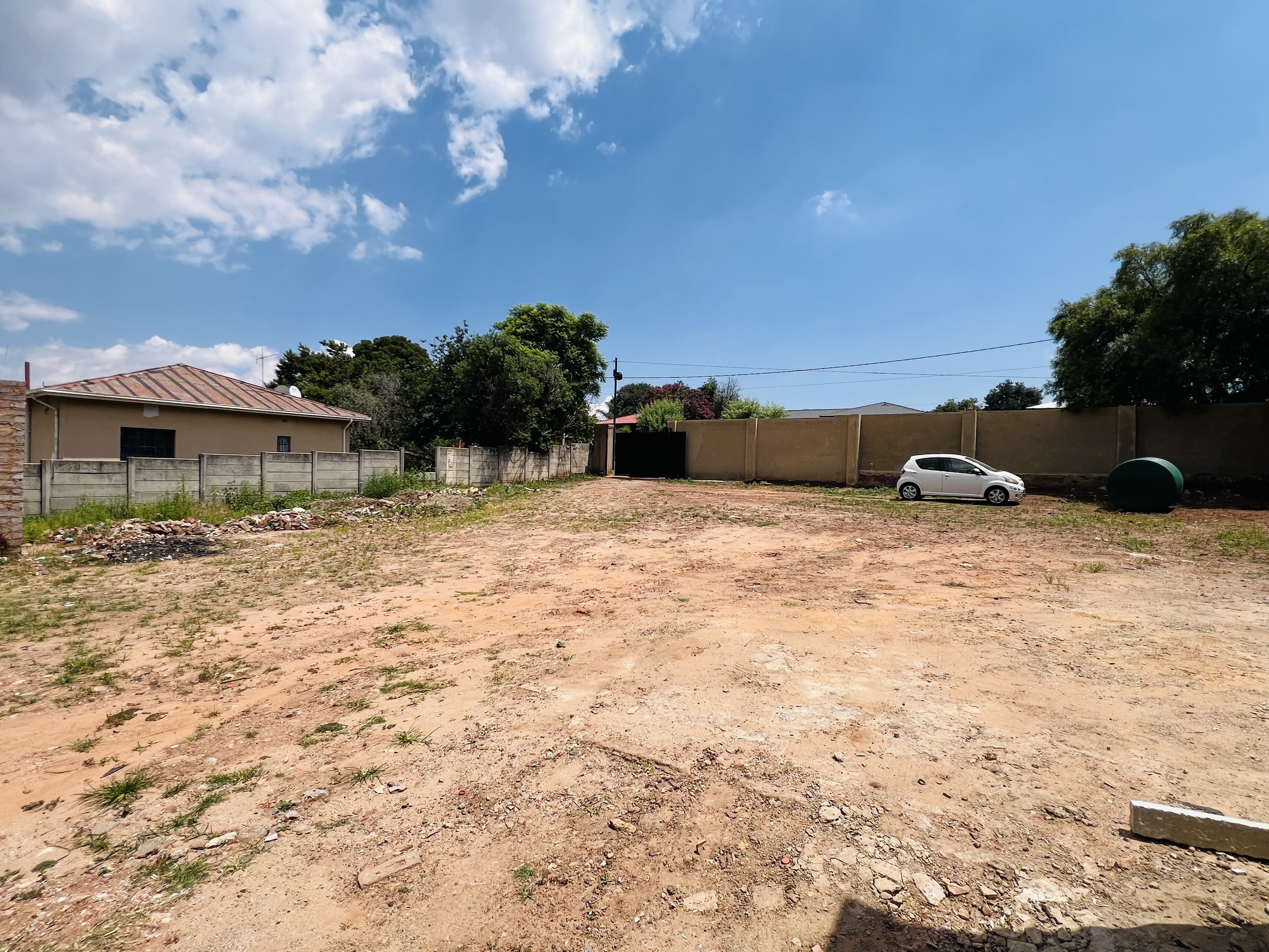 0 Bedroom Property for Sale in Discovery Gauteng