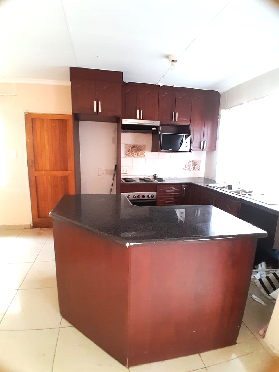 3 Bedroom Property for Sale in Rosslyn Gauteng