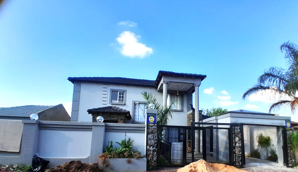 3 Bedroom Property for Sale in Rosslyn Gauteng