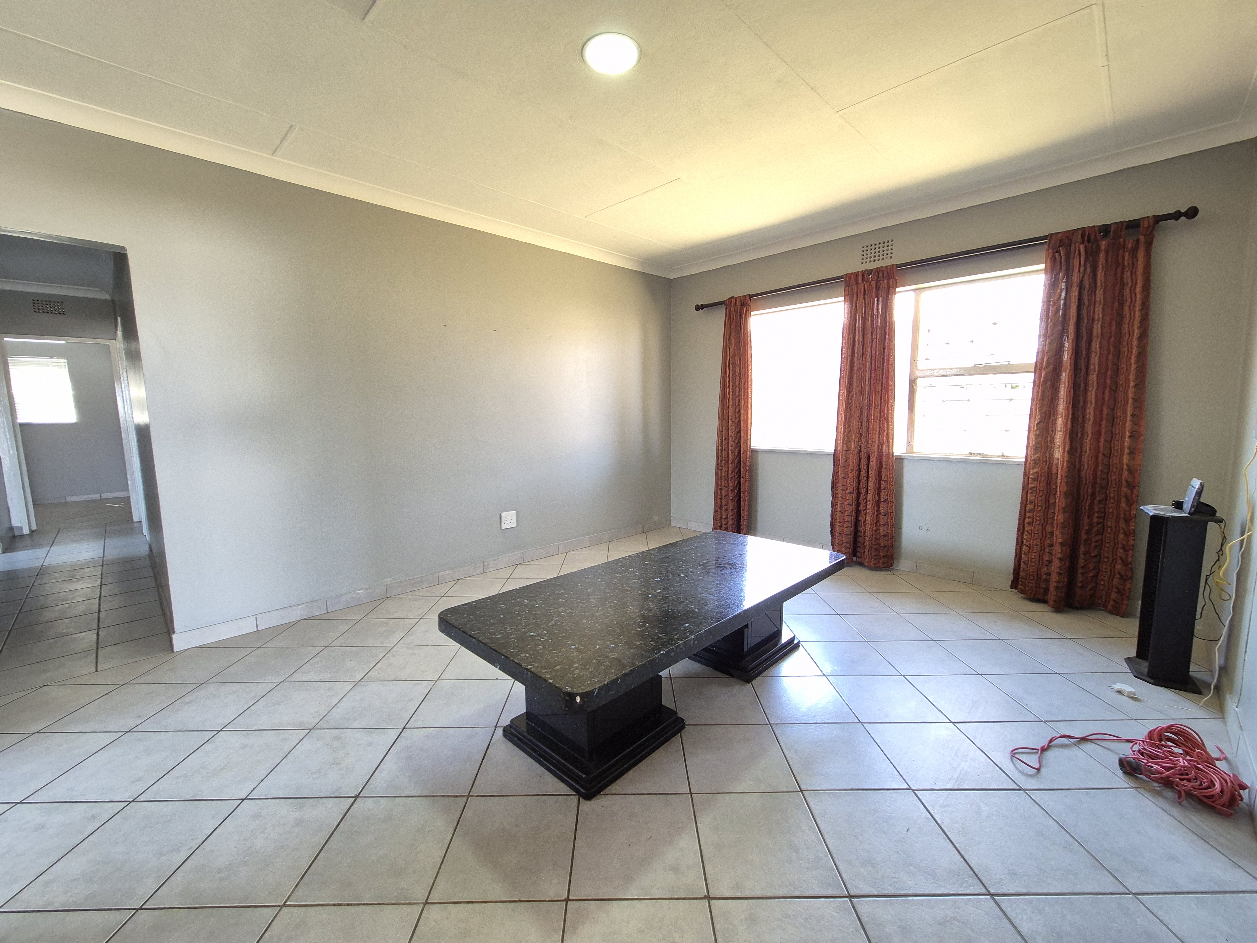 To Let 3 Bedroom Property for Rent in Klopperpark Gauteng