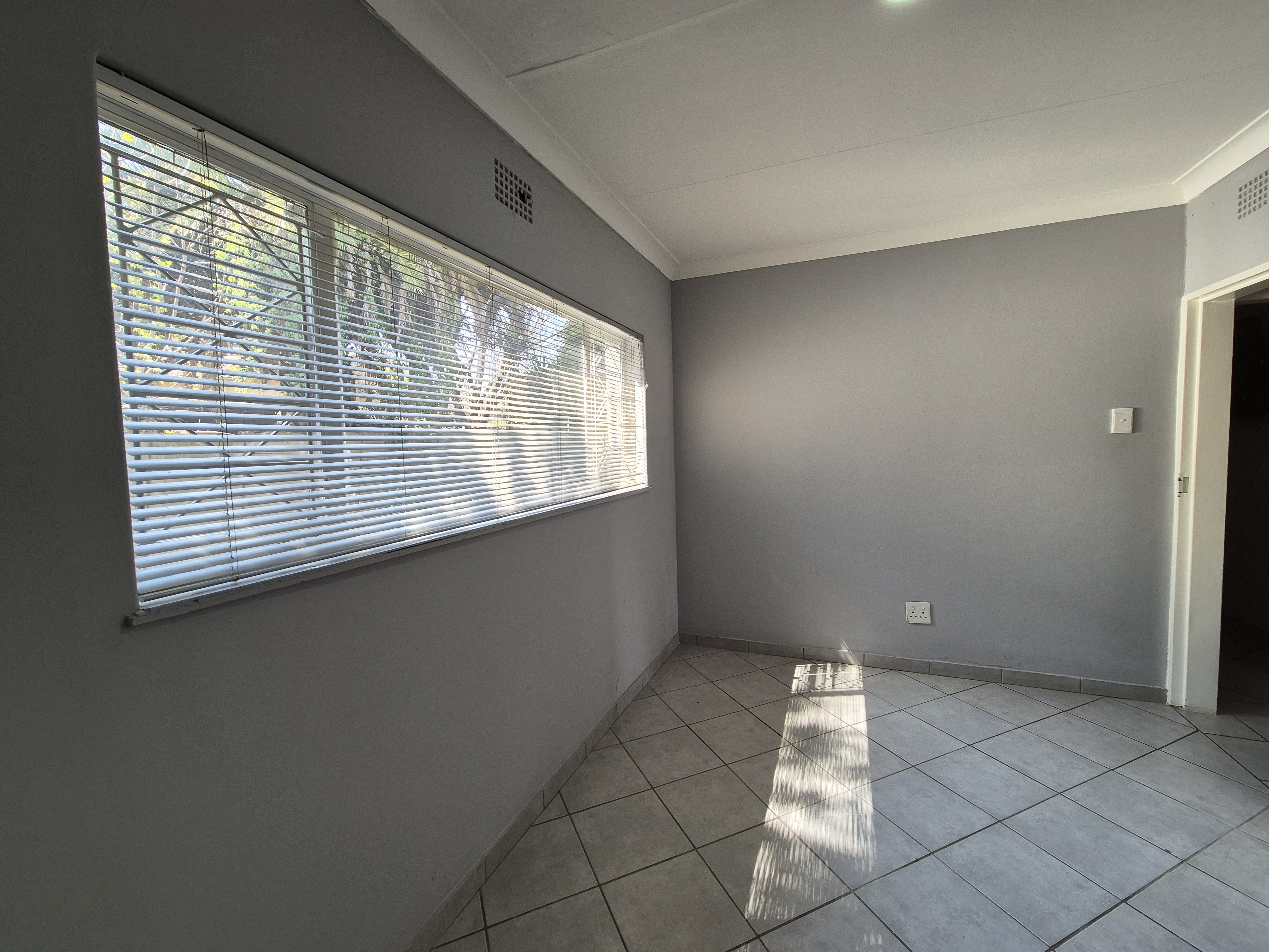 To Let 3 Bedroom Property for Rent in Klopperpark Gauteng