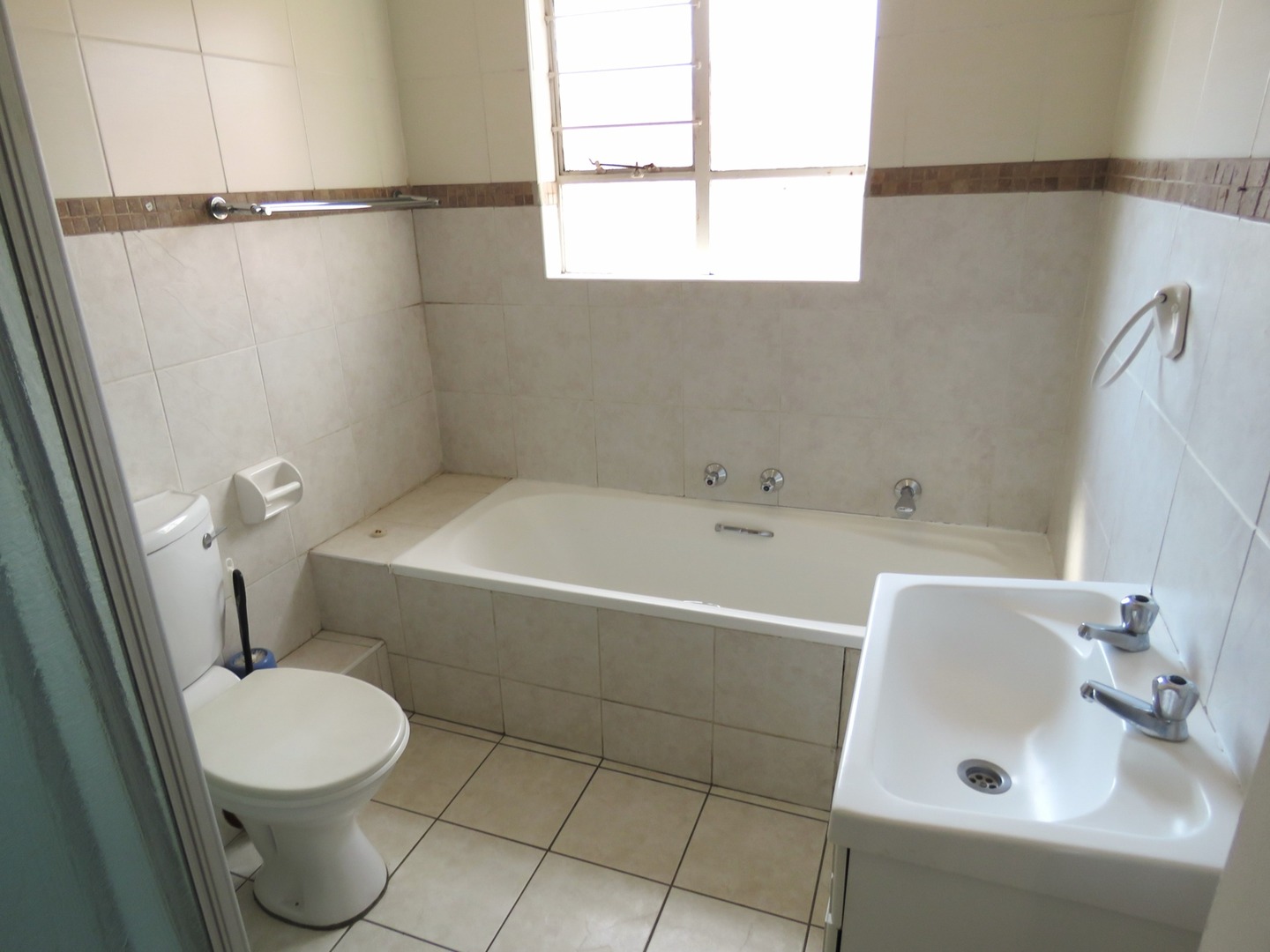 2 Bedroom Property for Sale in Liefde en Vrede Gauteng