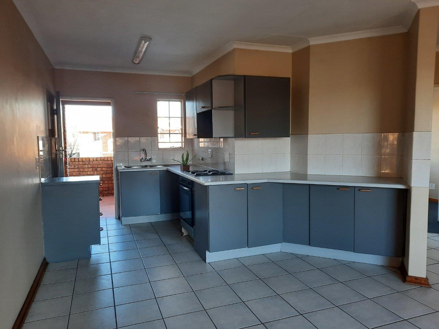 2 Bedroom Property for Sale in Highveld Gauteng