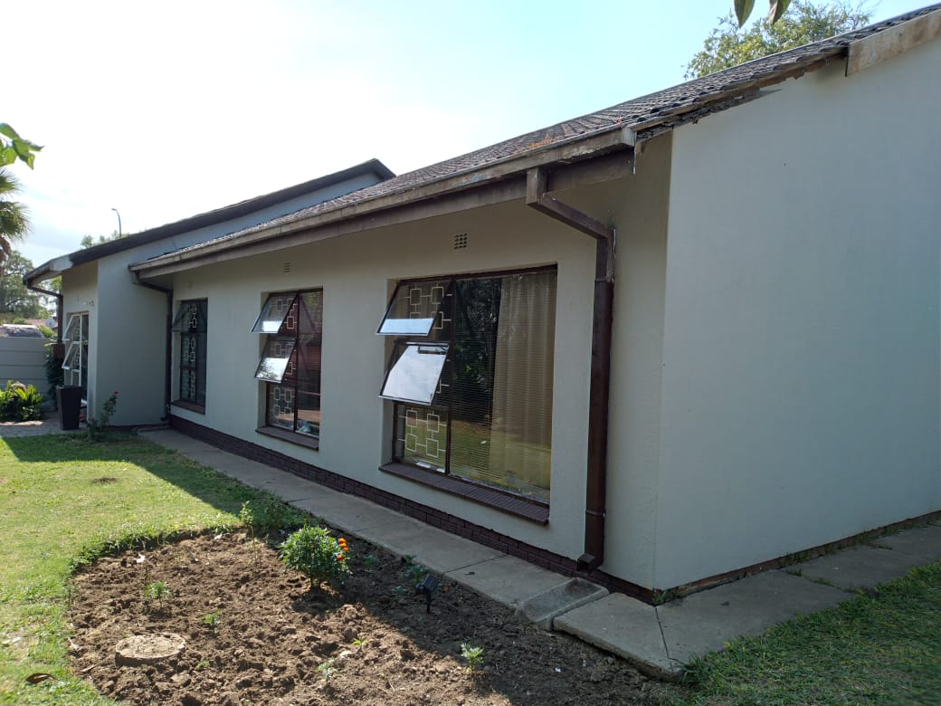 4 Bedroom Property for Sale in Vanderbijlpark SE 7 Gauteng