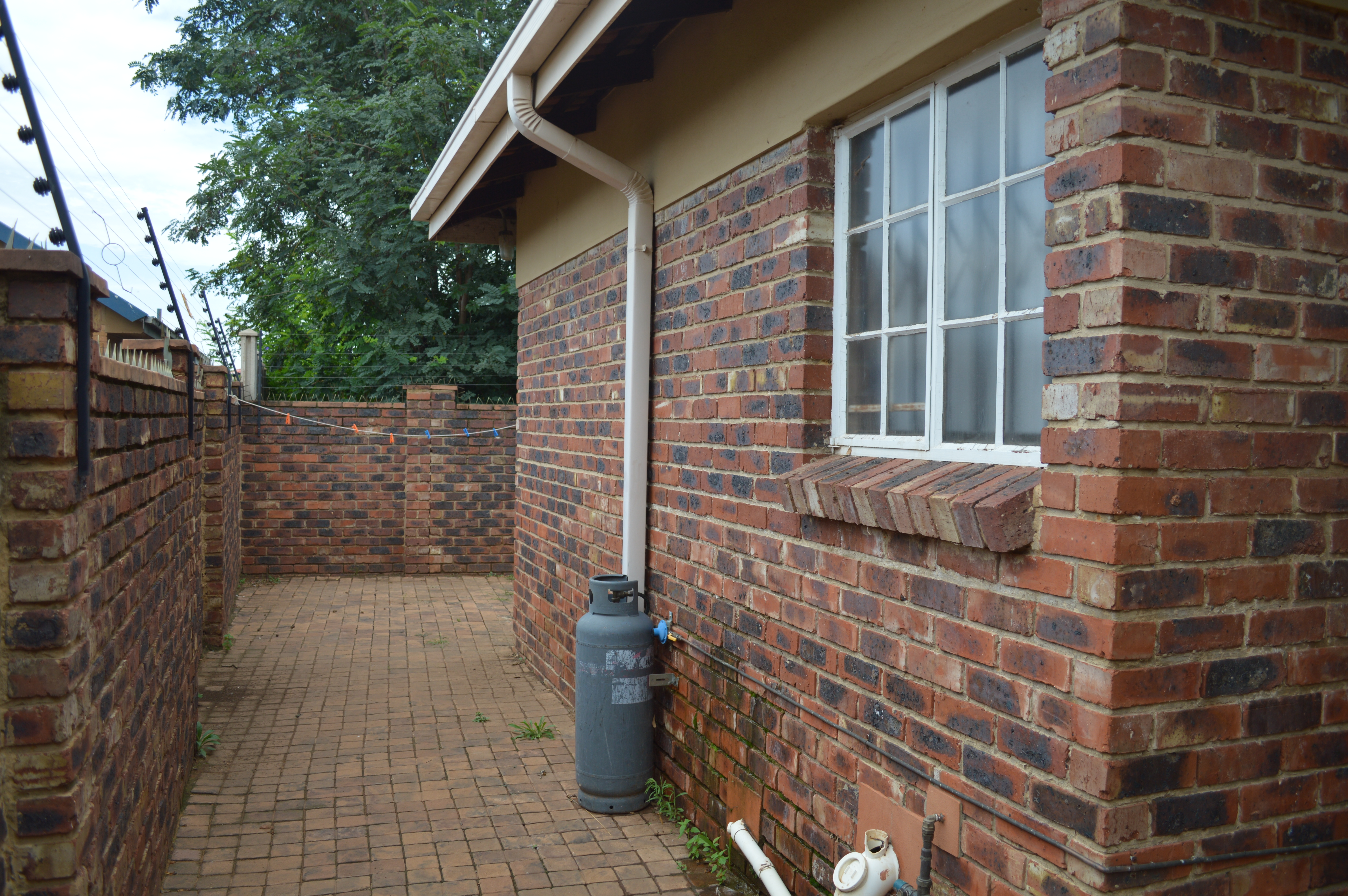 3 Bedroom Property for Sale in Kookrus Gauteng