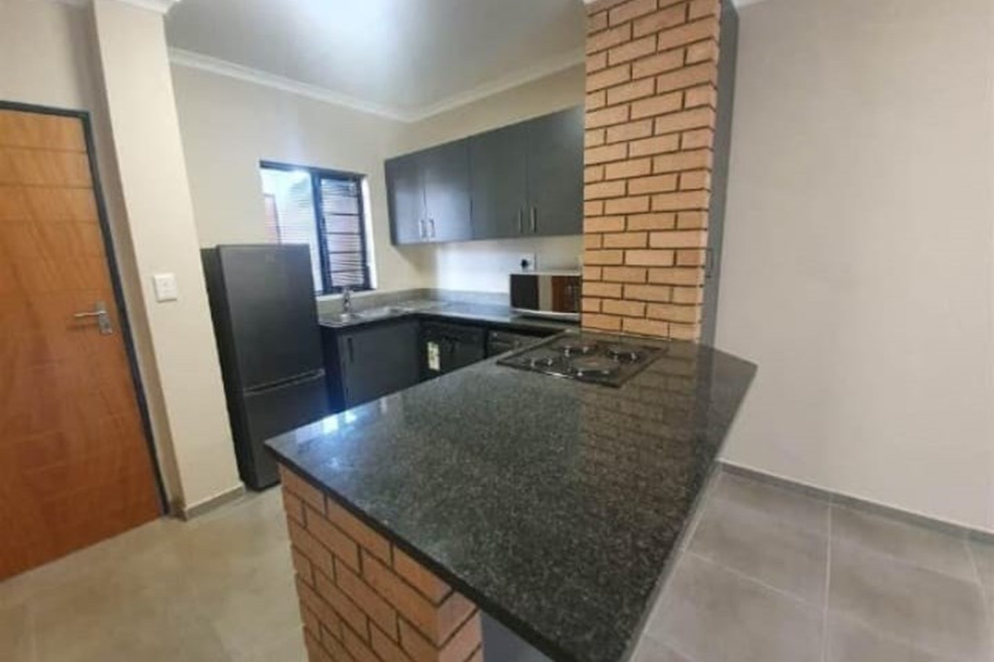 2 Bedroom Property for Sale in Vorna Valley Gauteng