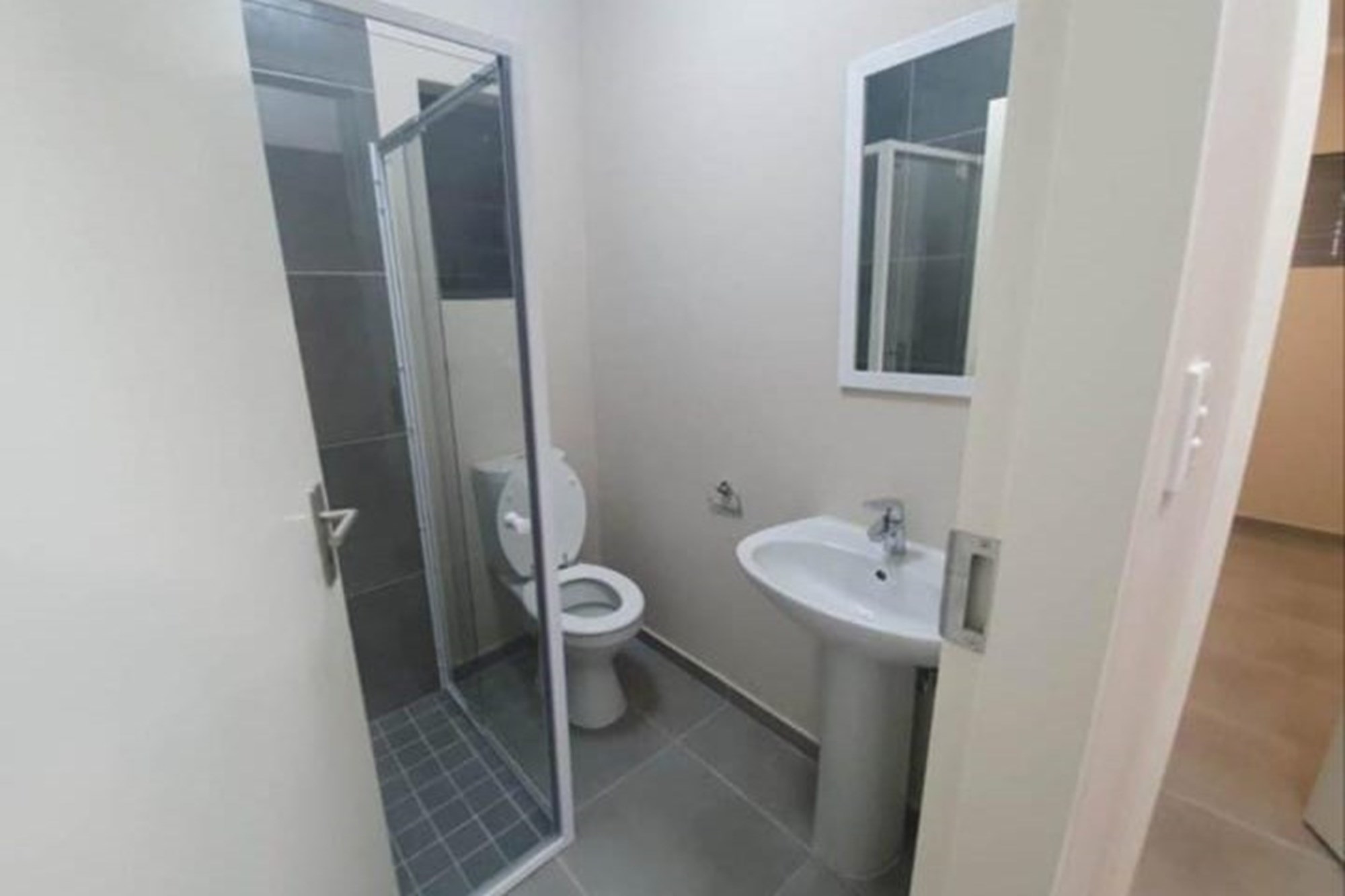 2 Bedroom Property for Sale in Vorna Valley Gauteng