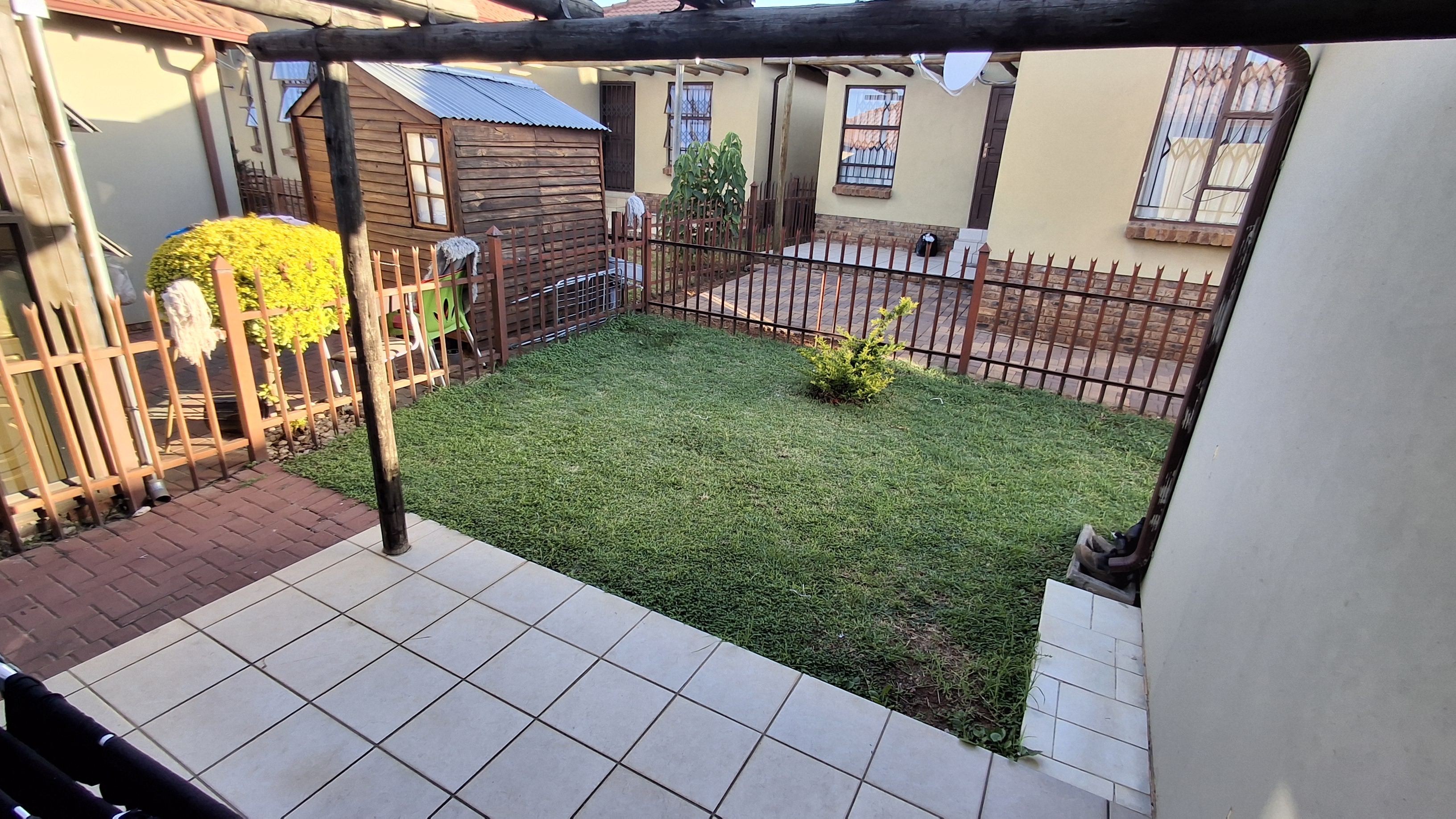 3 Bedroom Property for Sale in Heatherview Gauteng