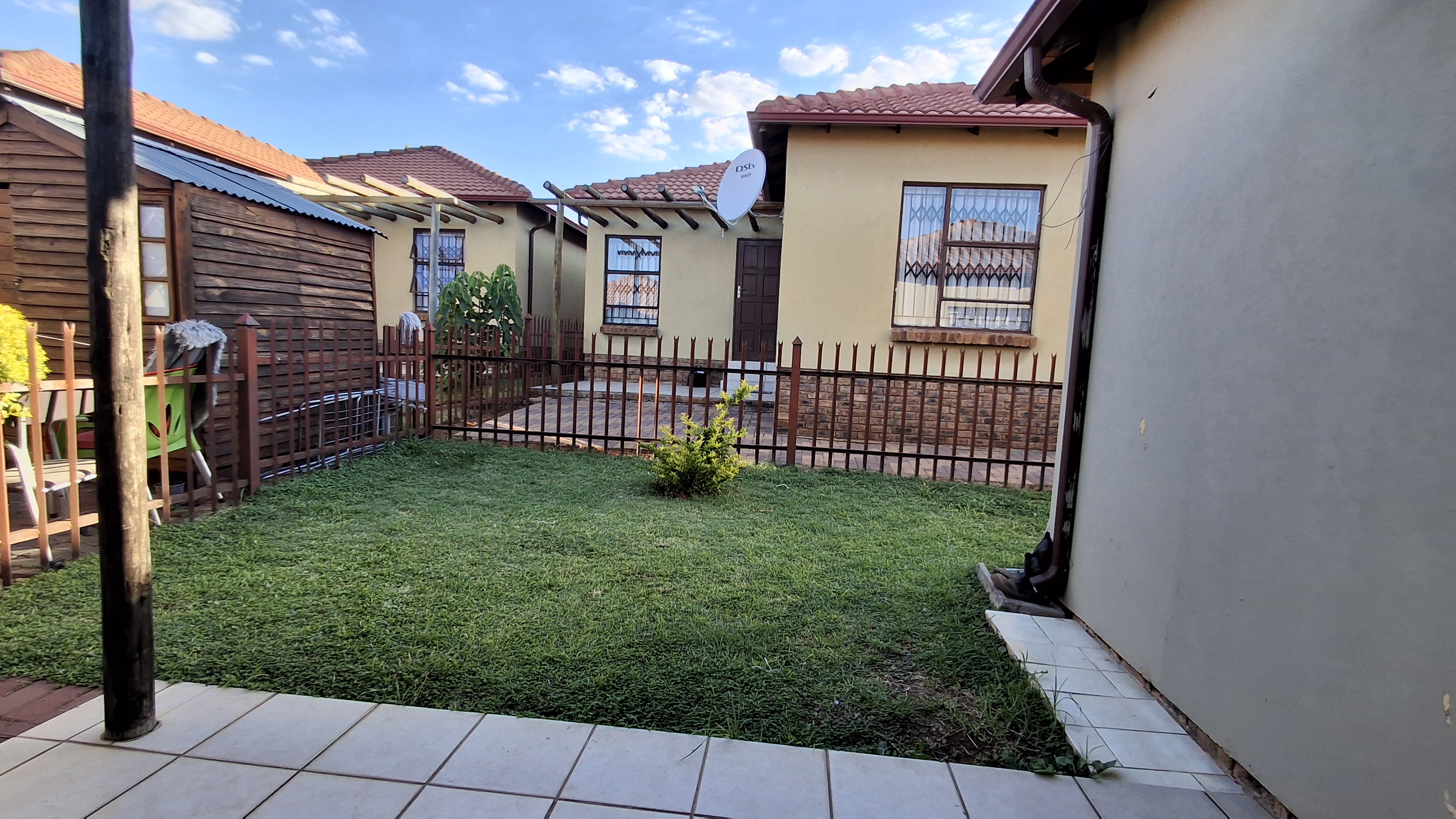 3 Bedroom Property for Sale in Heatherview Gauteng