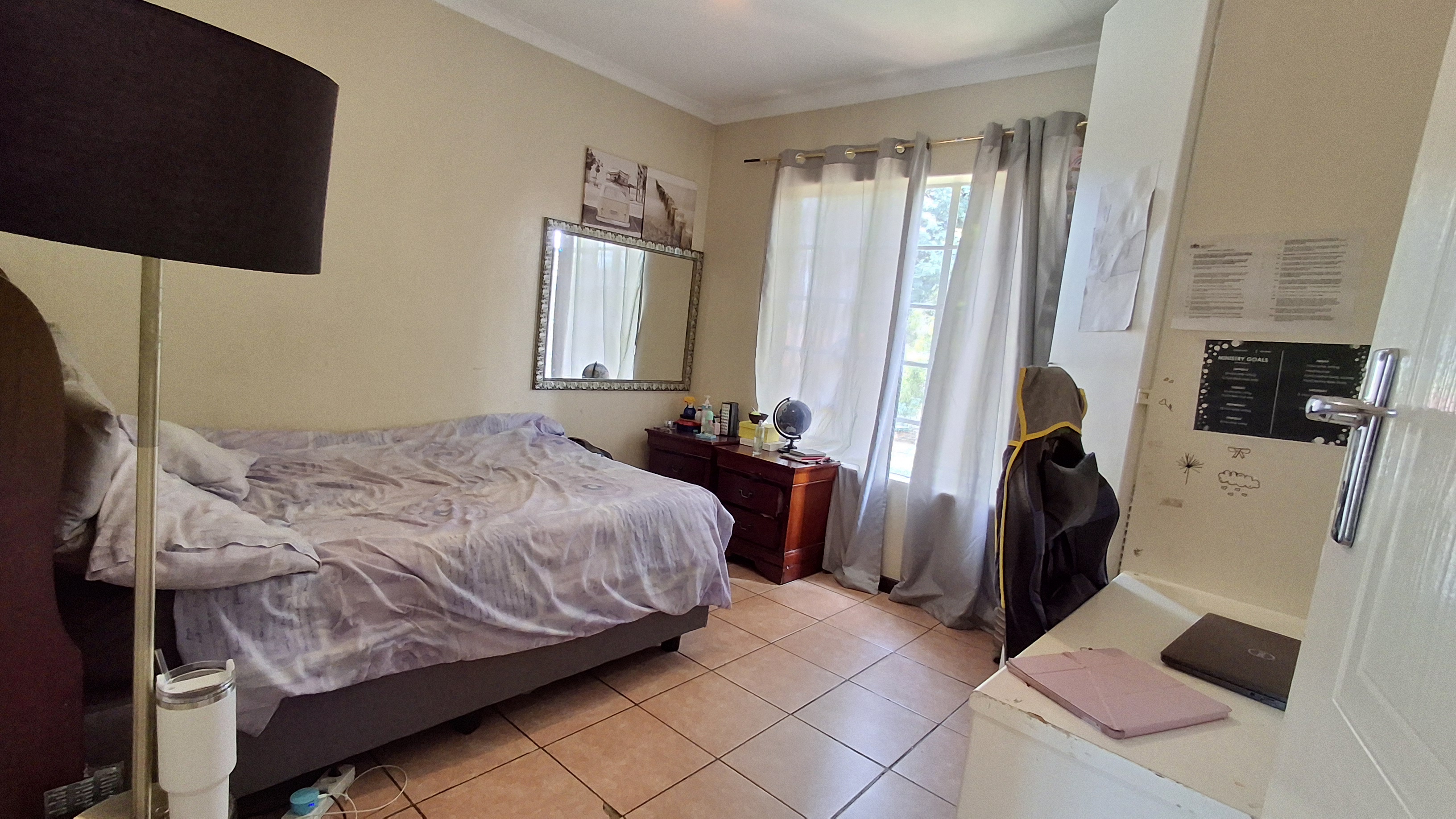 3 Bedroom Property for Sale in Die Hoewes Gauteng