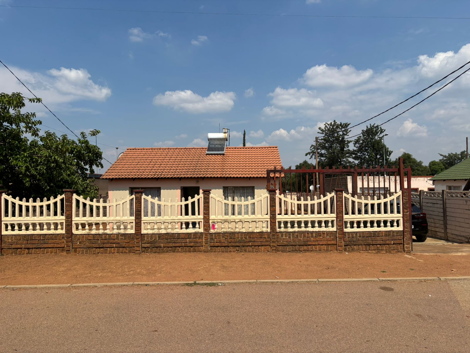 2 Bedroom Property for Sale in Soshanguve GG Gauteng