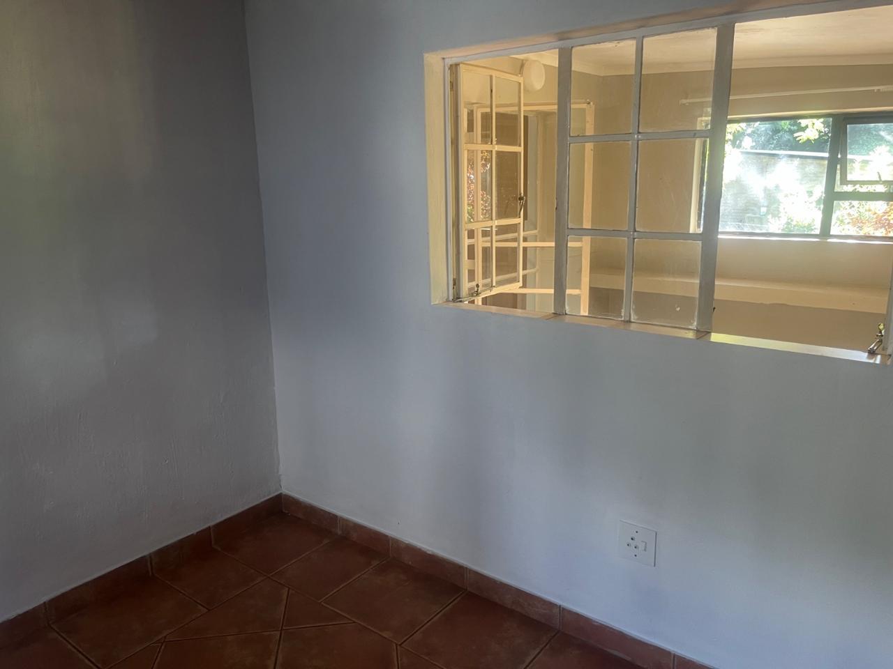 To Let 1 Bedroom Property for Rent in Glen Austin Gauteng