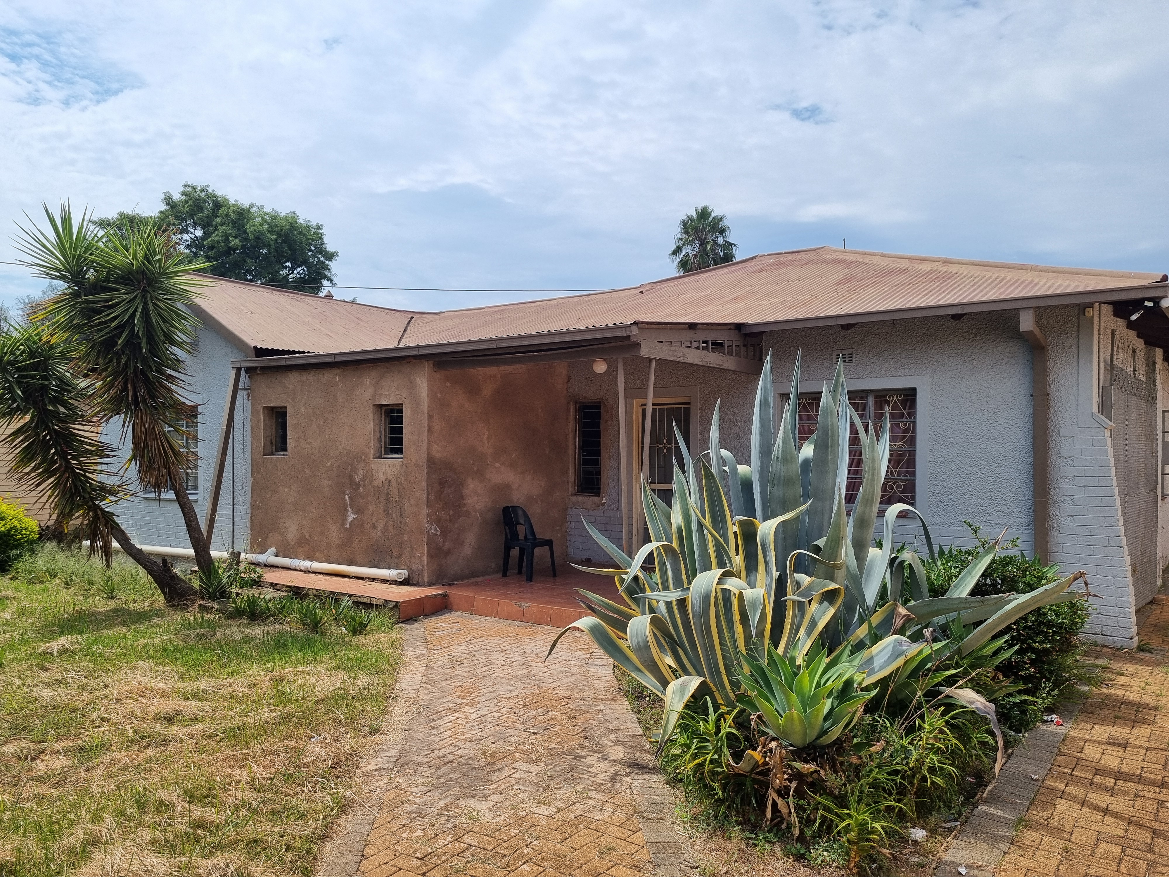 5 Bedroom Property for Sale in Hatfield Gauteng