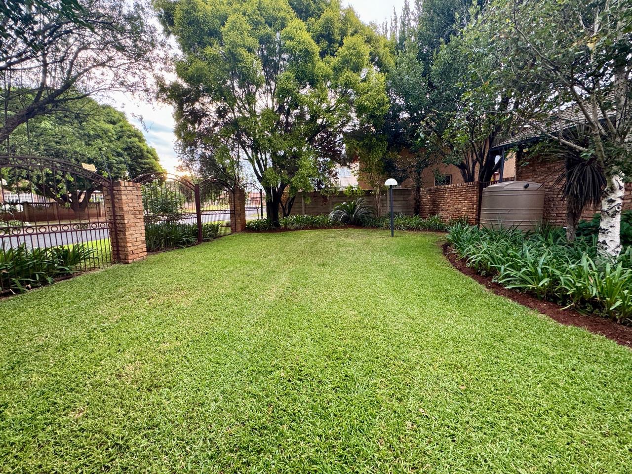 2 Bedroom Property for Sale in Vanderbijlpark SE 4 Gauteng