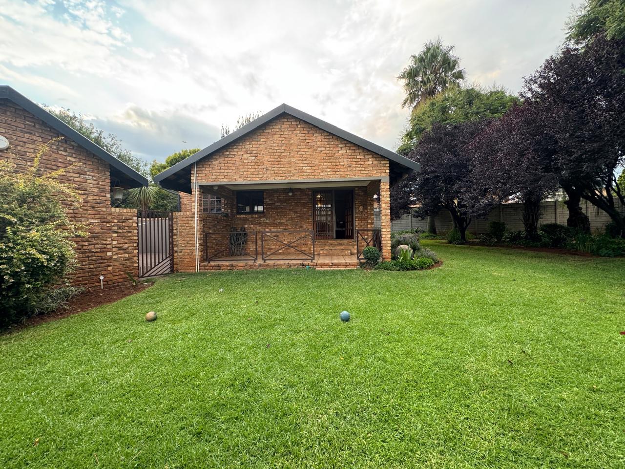 2 Bedroom Property for Sale in Vanderbijlpark SE 4 Gauteng