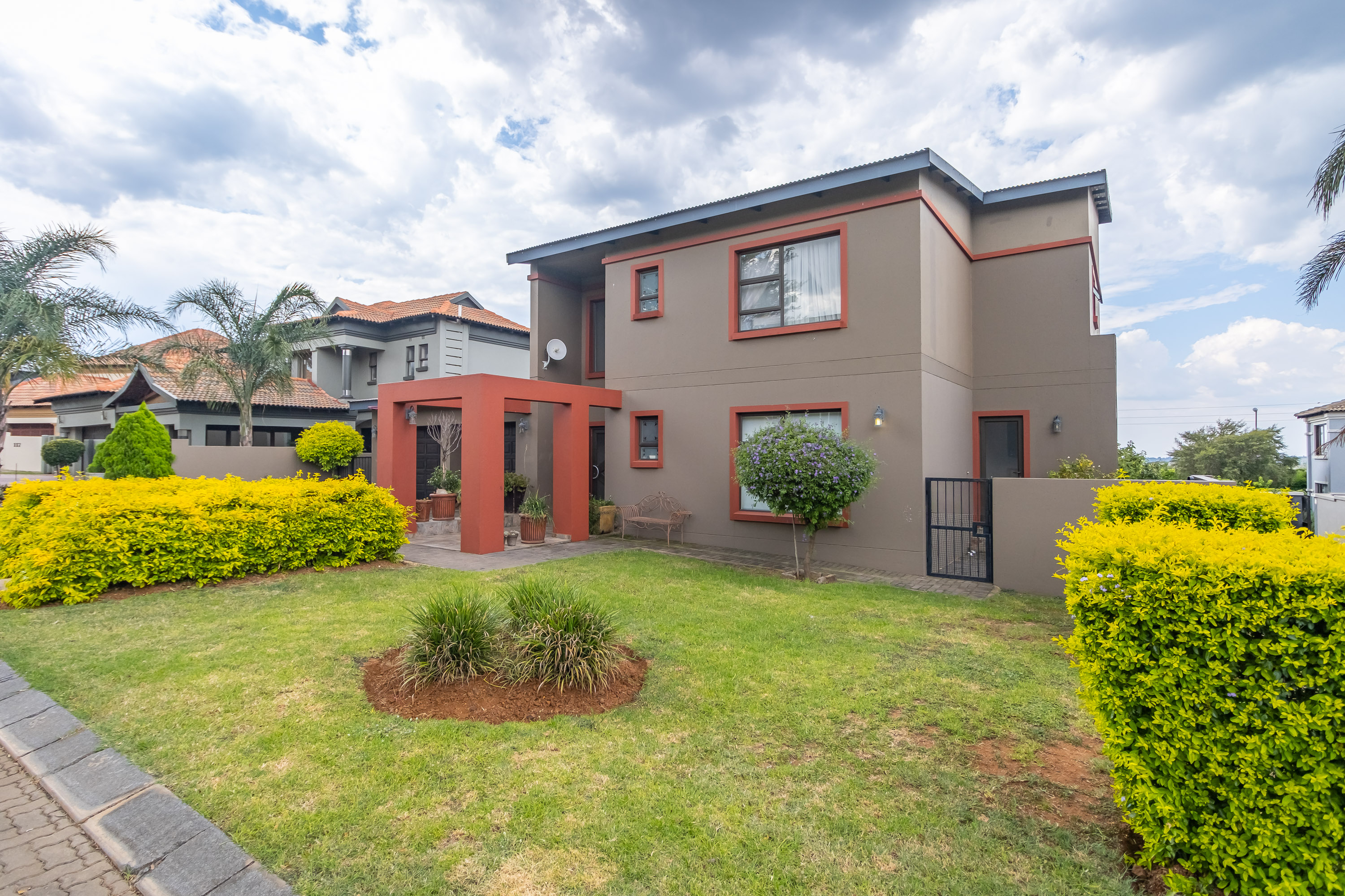 4 Bedroom Property for Sale in Homes Haven Gauteng