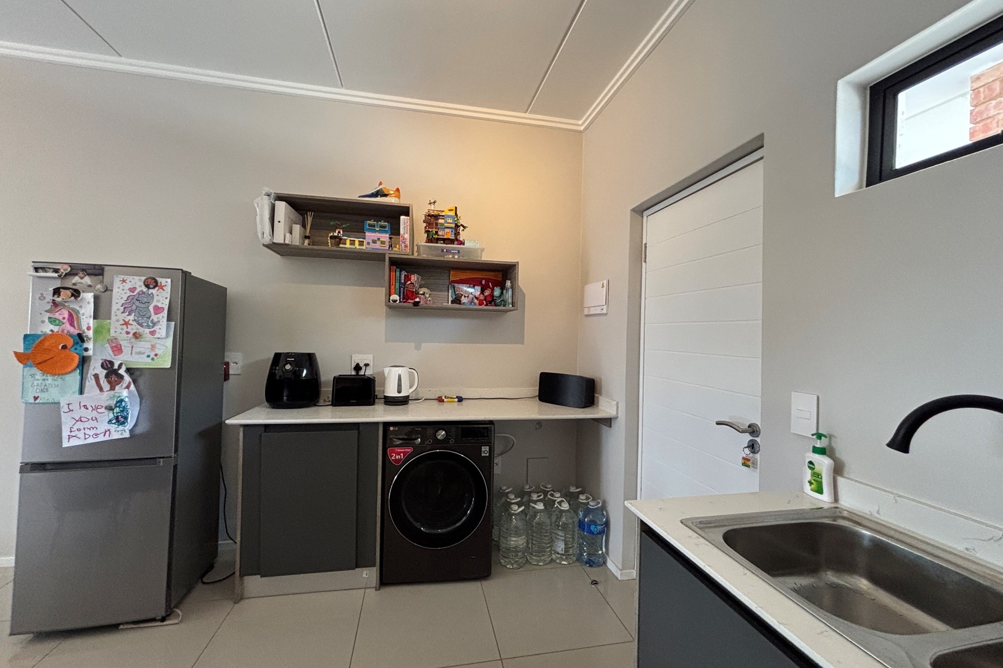 To Let 2 Bedroom Property for Rent in Bryanston Gauteng