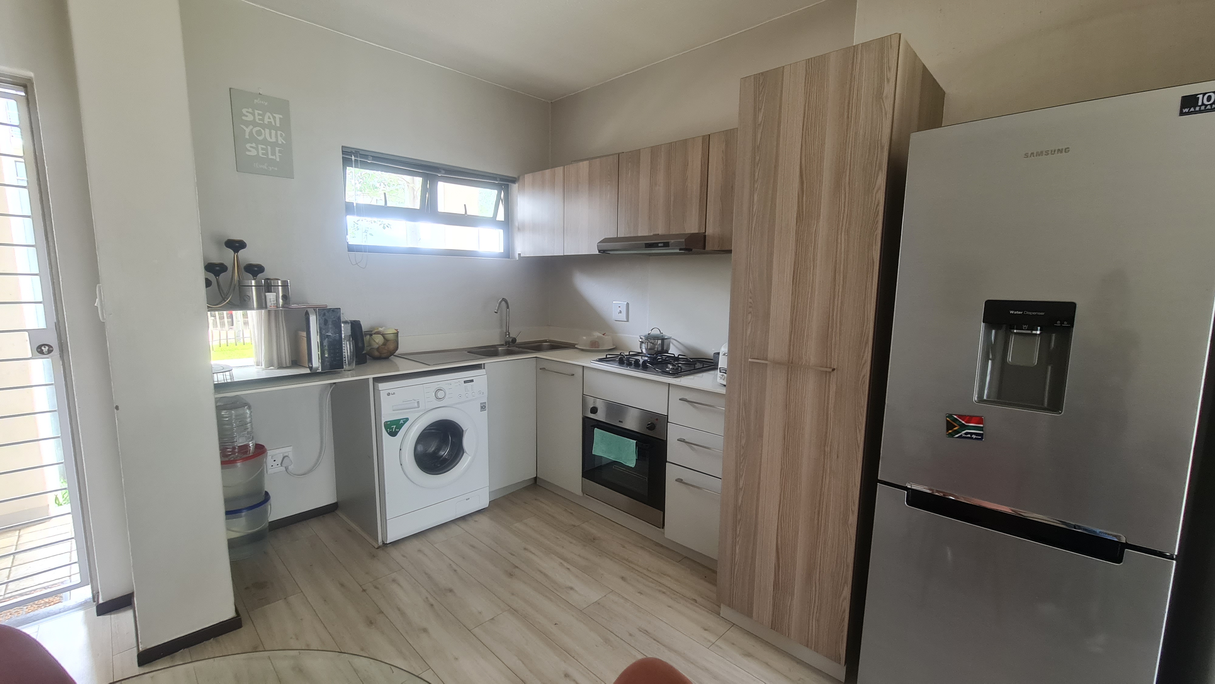 To Let 2 Bedroom Property for Rent in Broadacres Gauteng