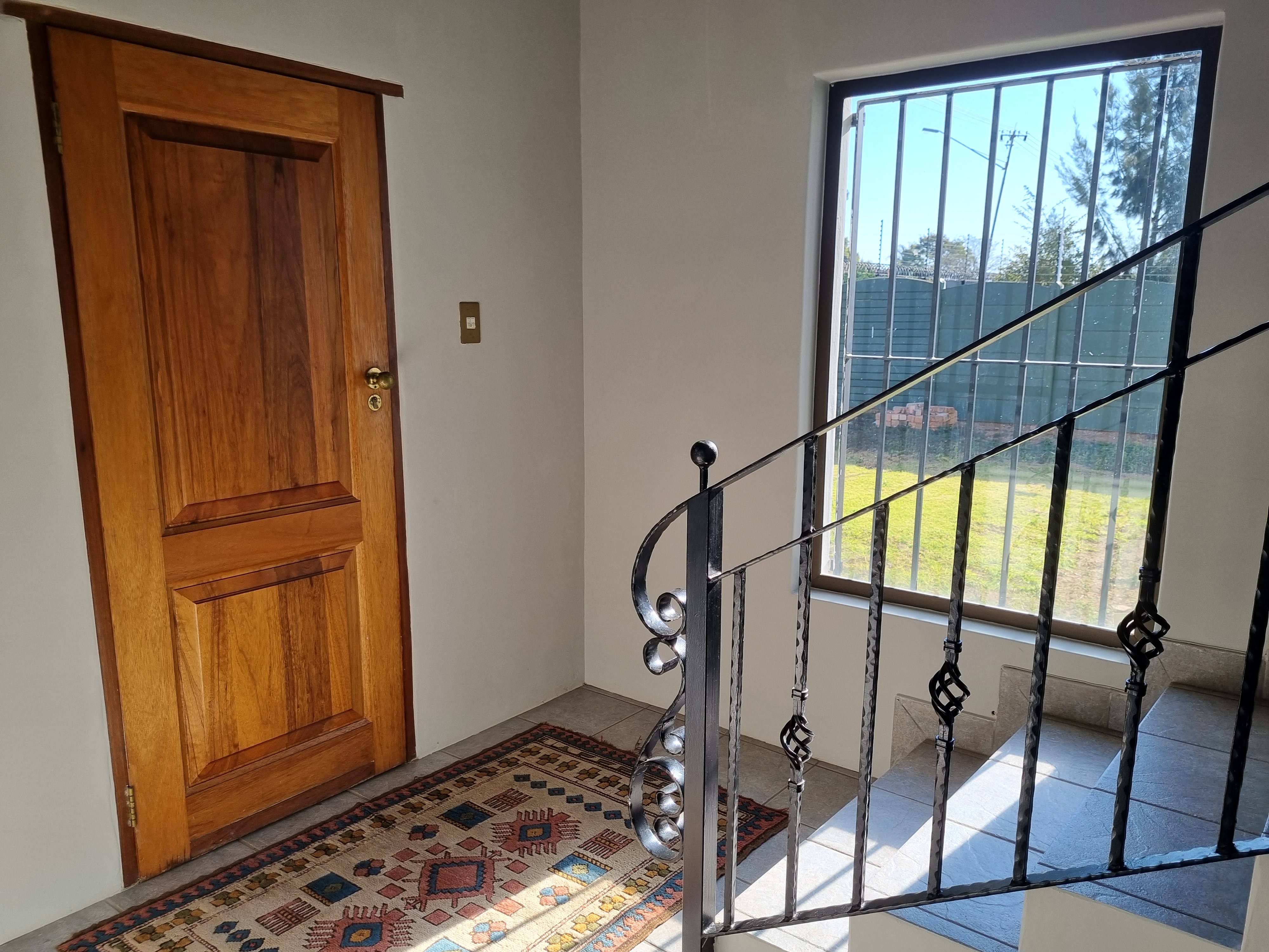 To Let 1 Bedroom Property for Rent in Waterkloof Gauteng