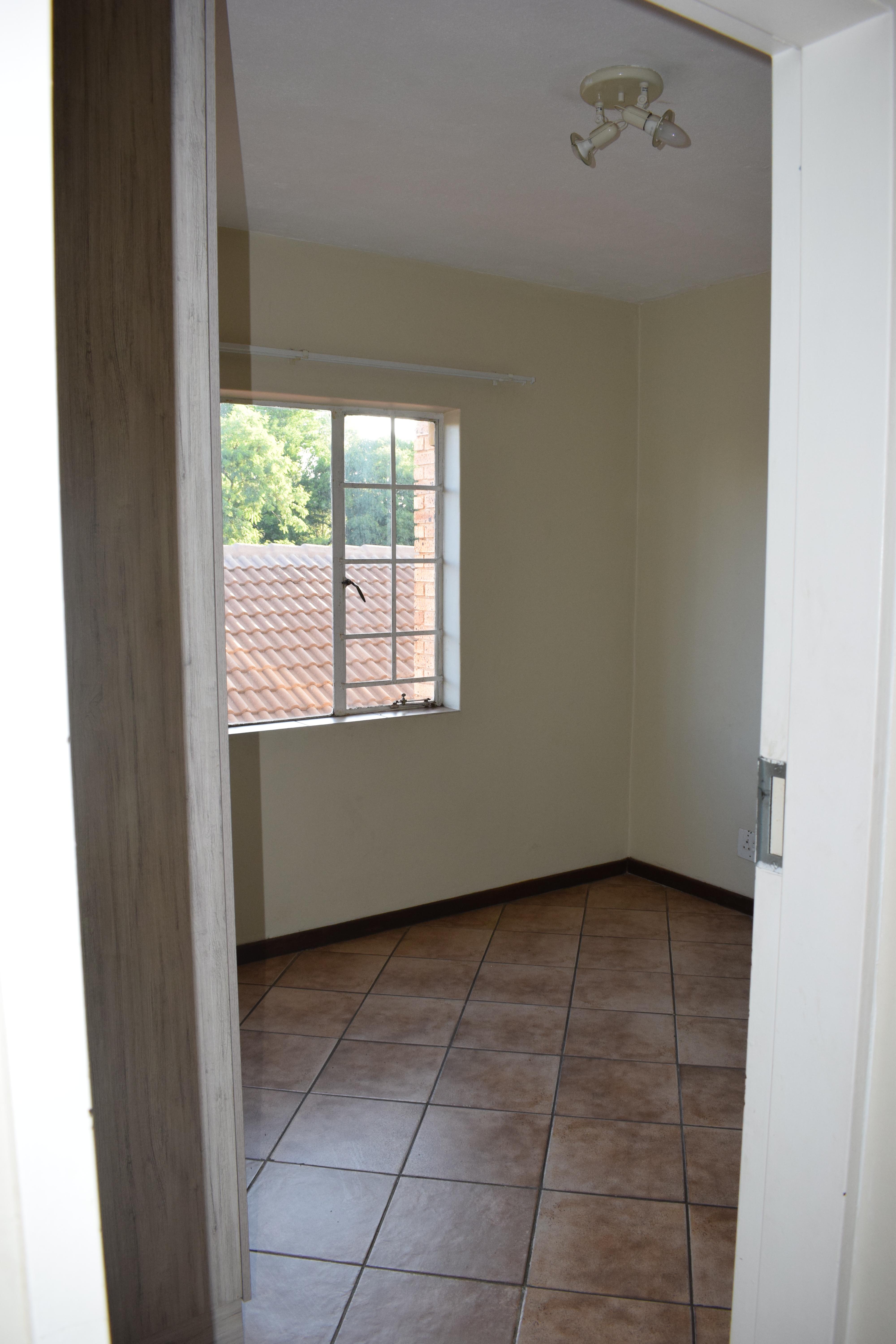 2 Bedroom Property for Sale in Eco Park Gauteng