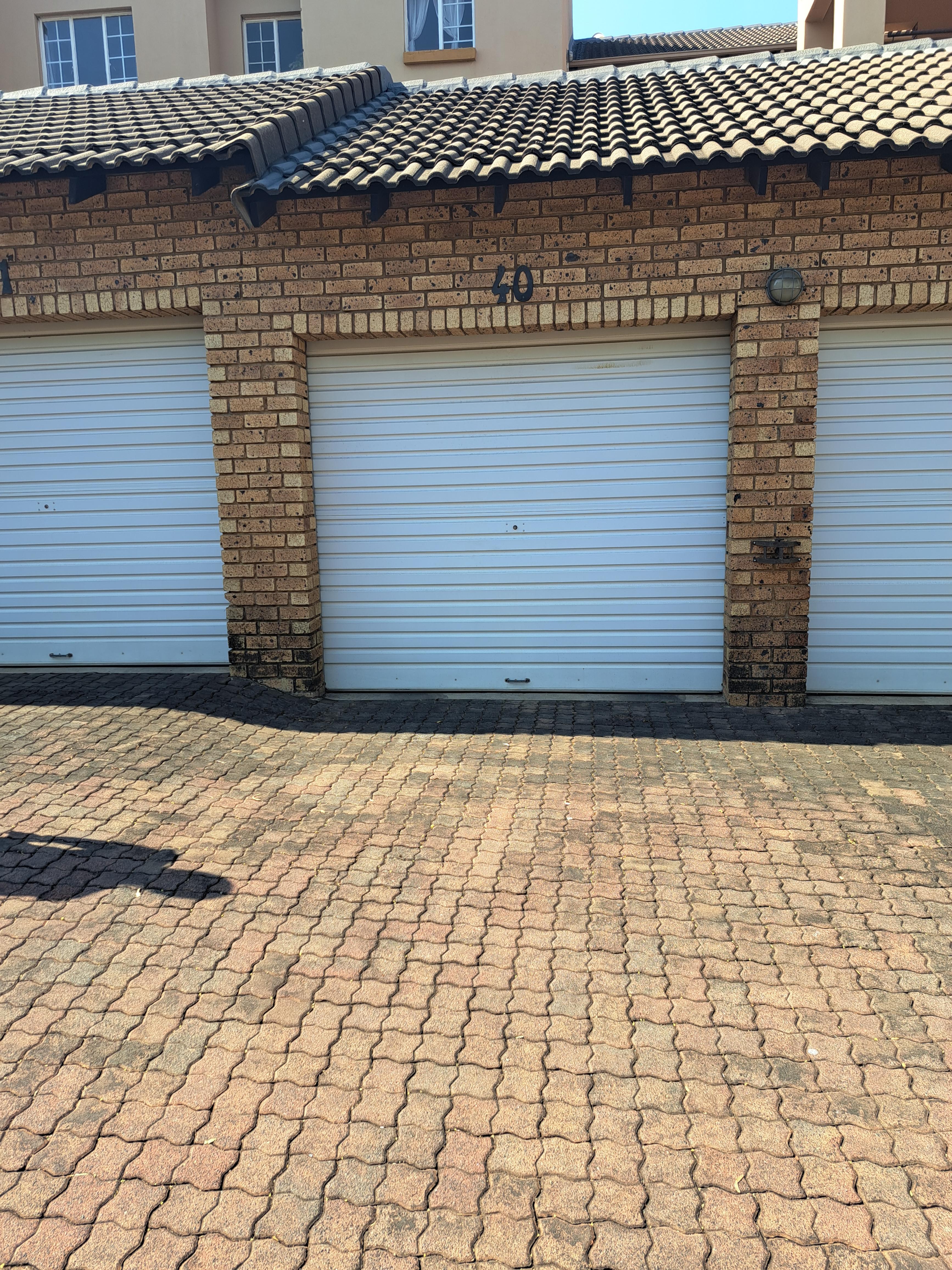 2 Bedroom Property for Sale in Eco Park Gauteng