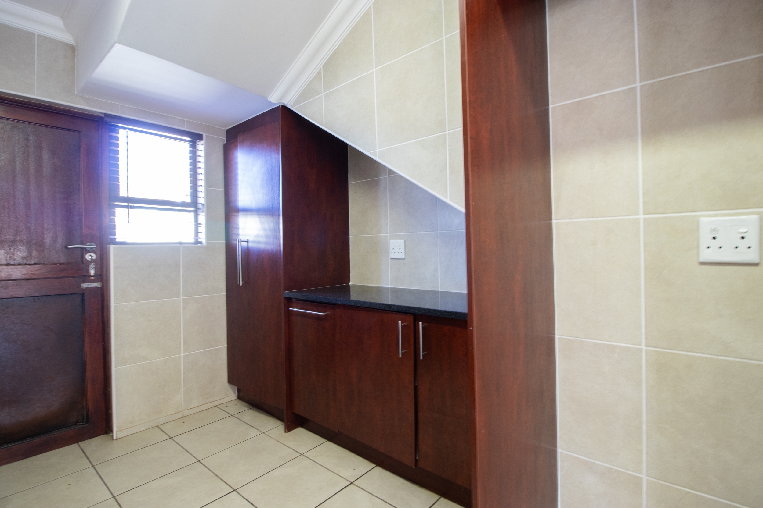 To Let 4 Bedroom Property for Rent in Rietvalleirand Gauteng