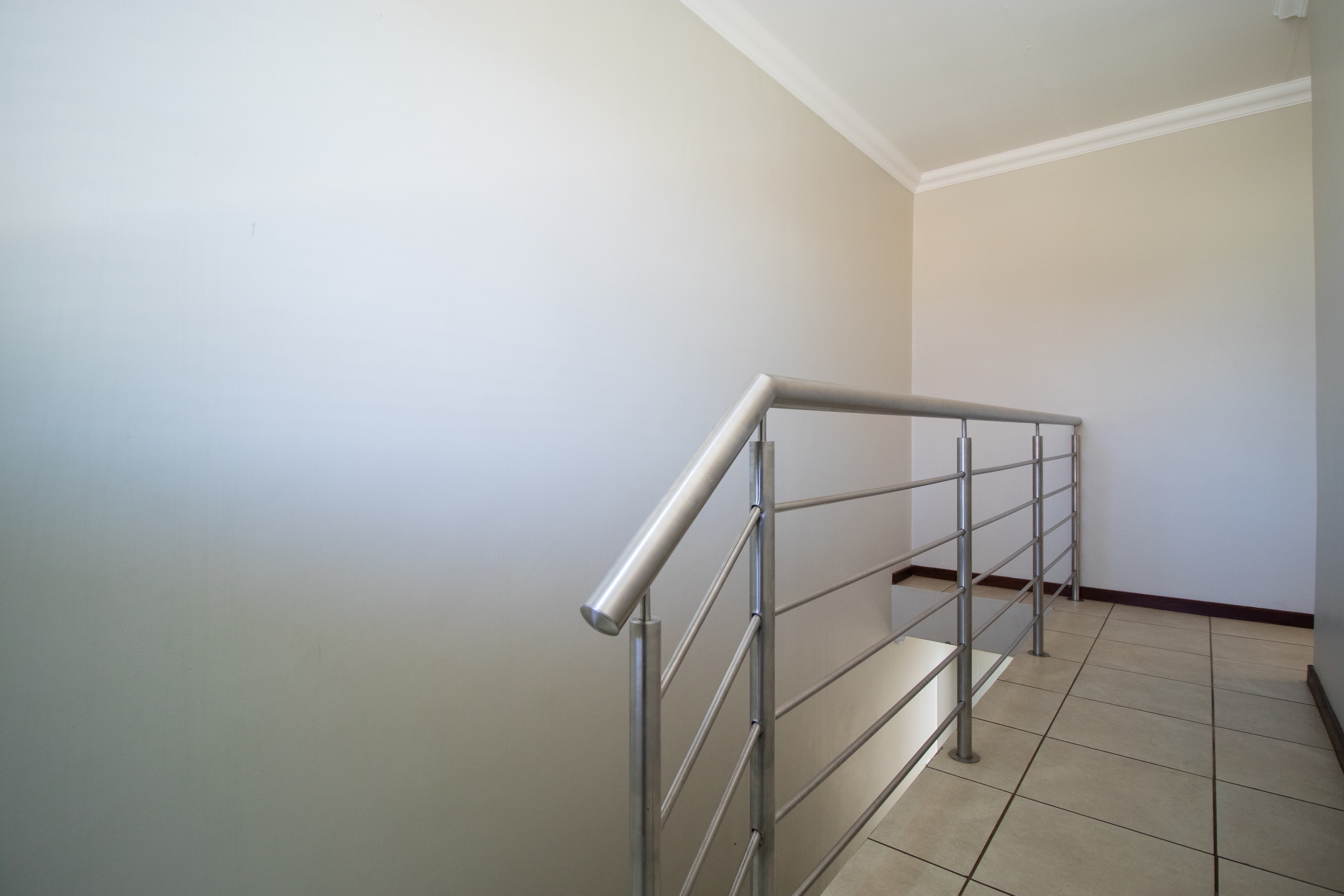 To Let 4 Bedroom Property for Rent in Rietvalleirand Gauteng