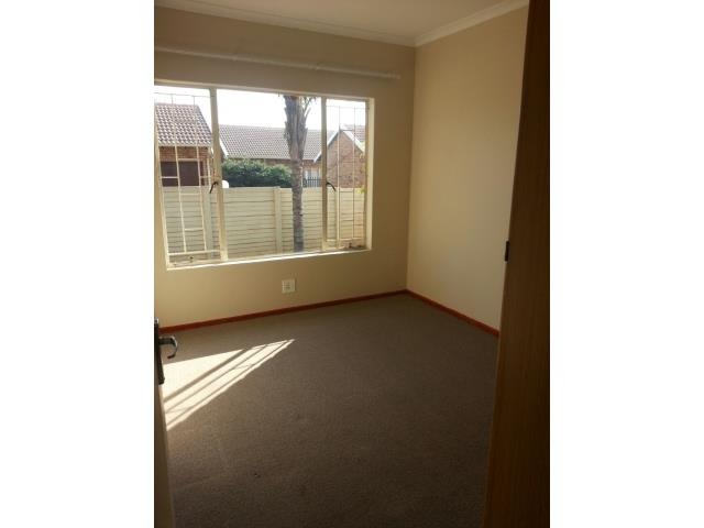 To Let 2 Bedroom Property for Rent in Ninapark Gauteng