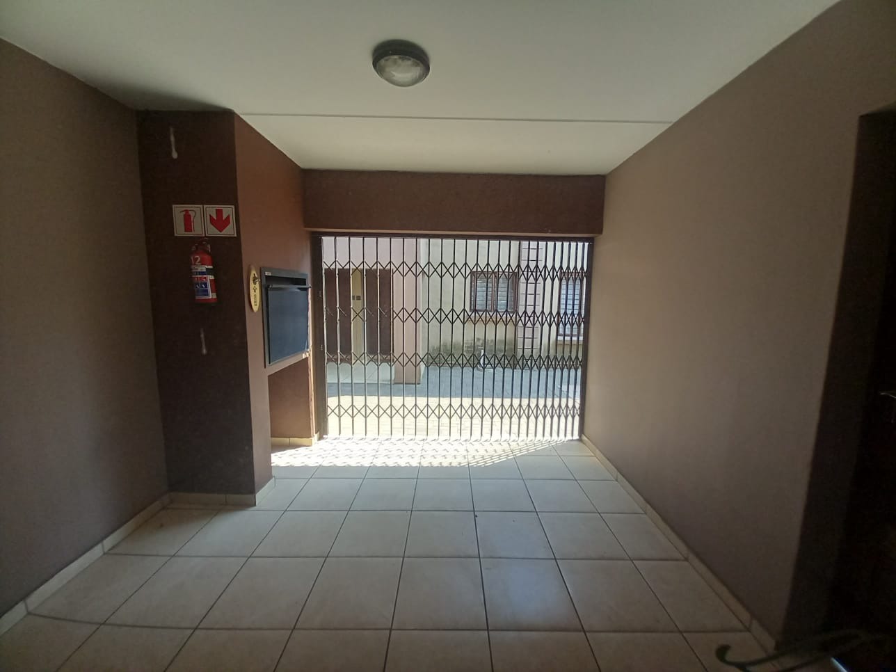 To Let 2 Bedroom Property for Rent in Dalview Gauteng